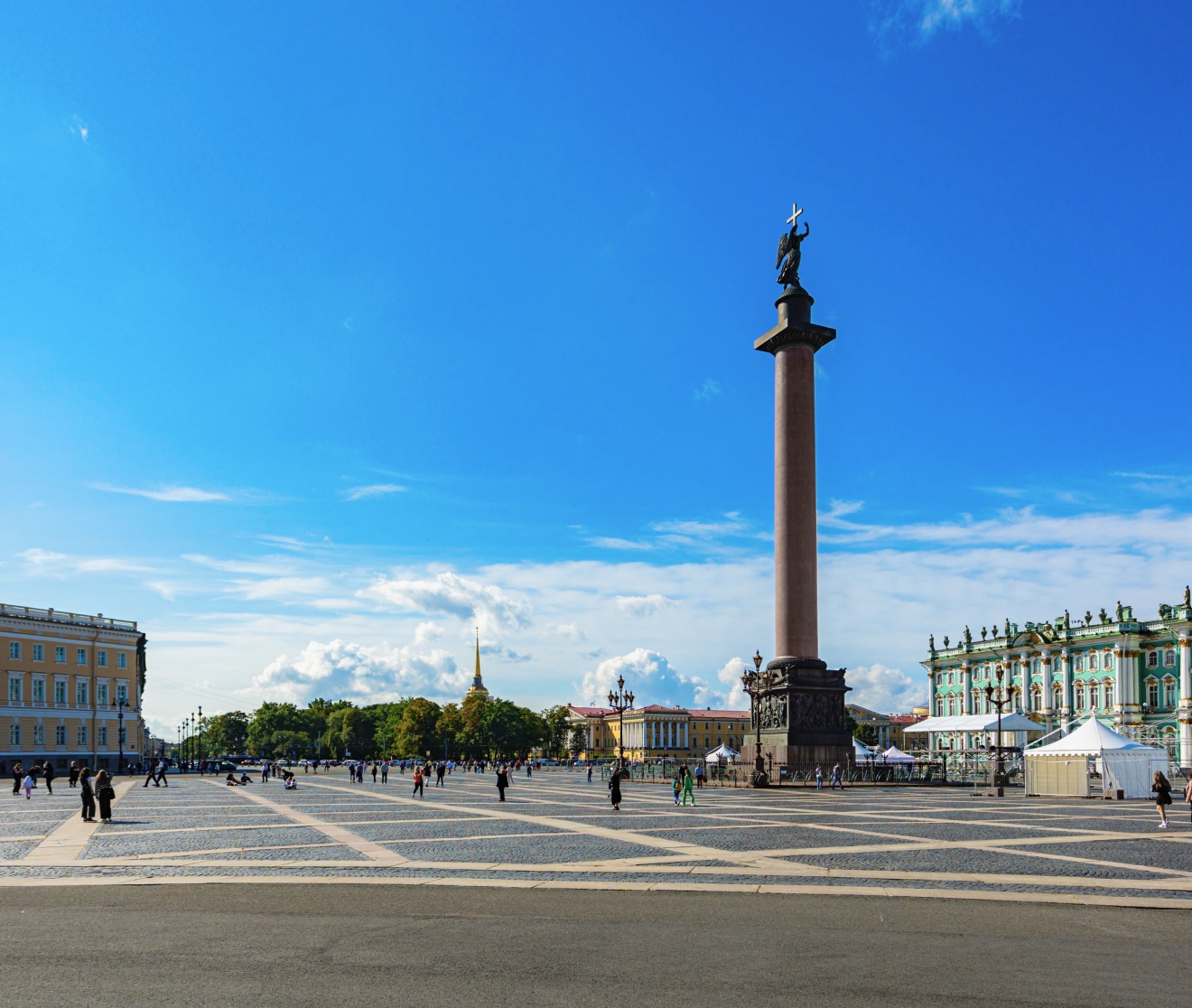Куда сходить в центре Санкт-Петербурга