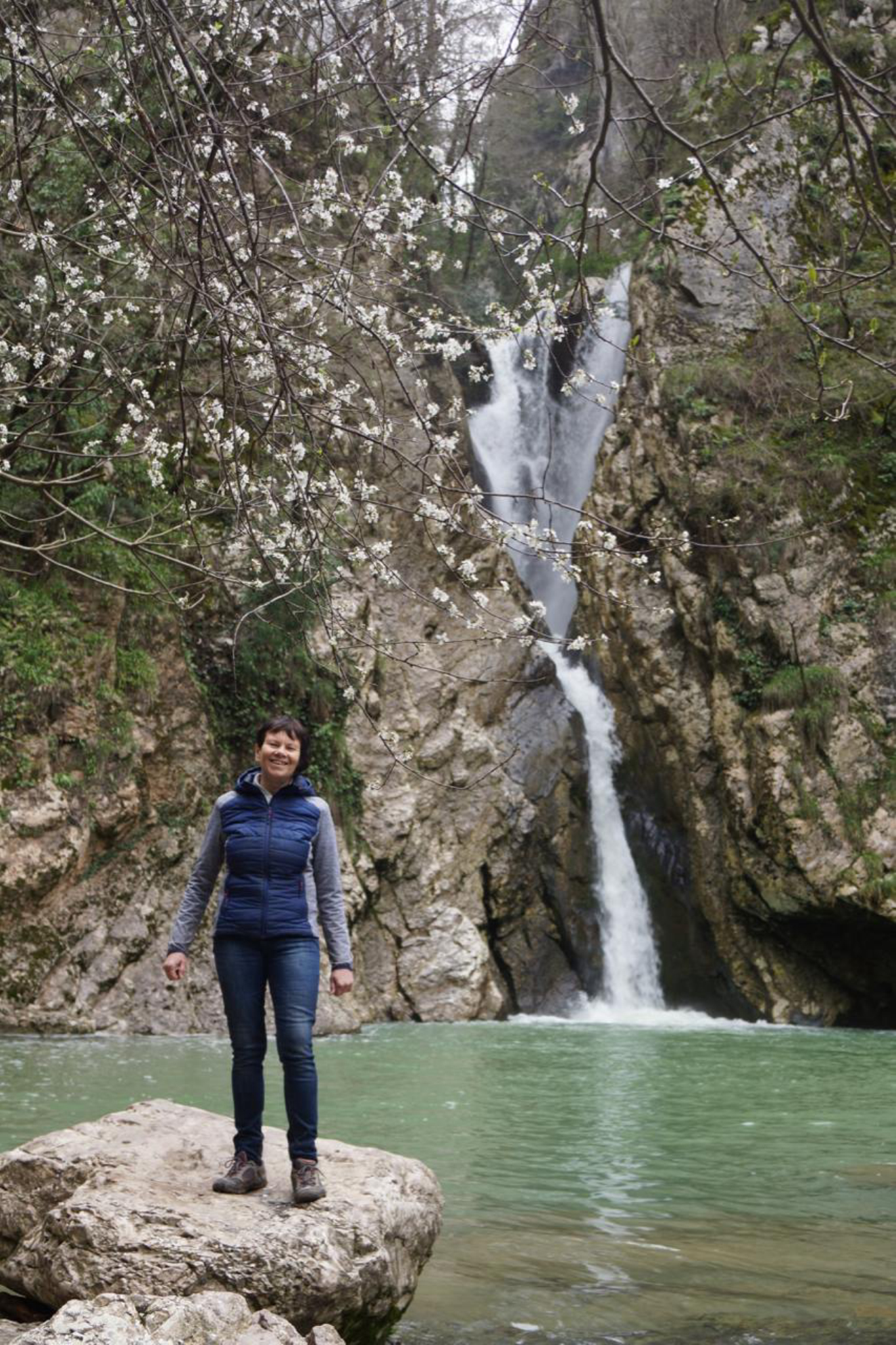 На Нижнем Агурском водопаде получаются замечательные снимки. Источник: Travelto.ru. Автор: Марина Тихомирова