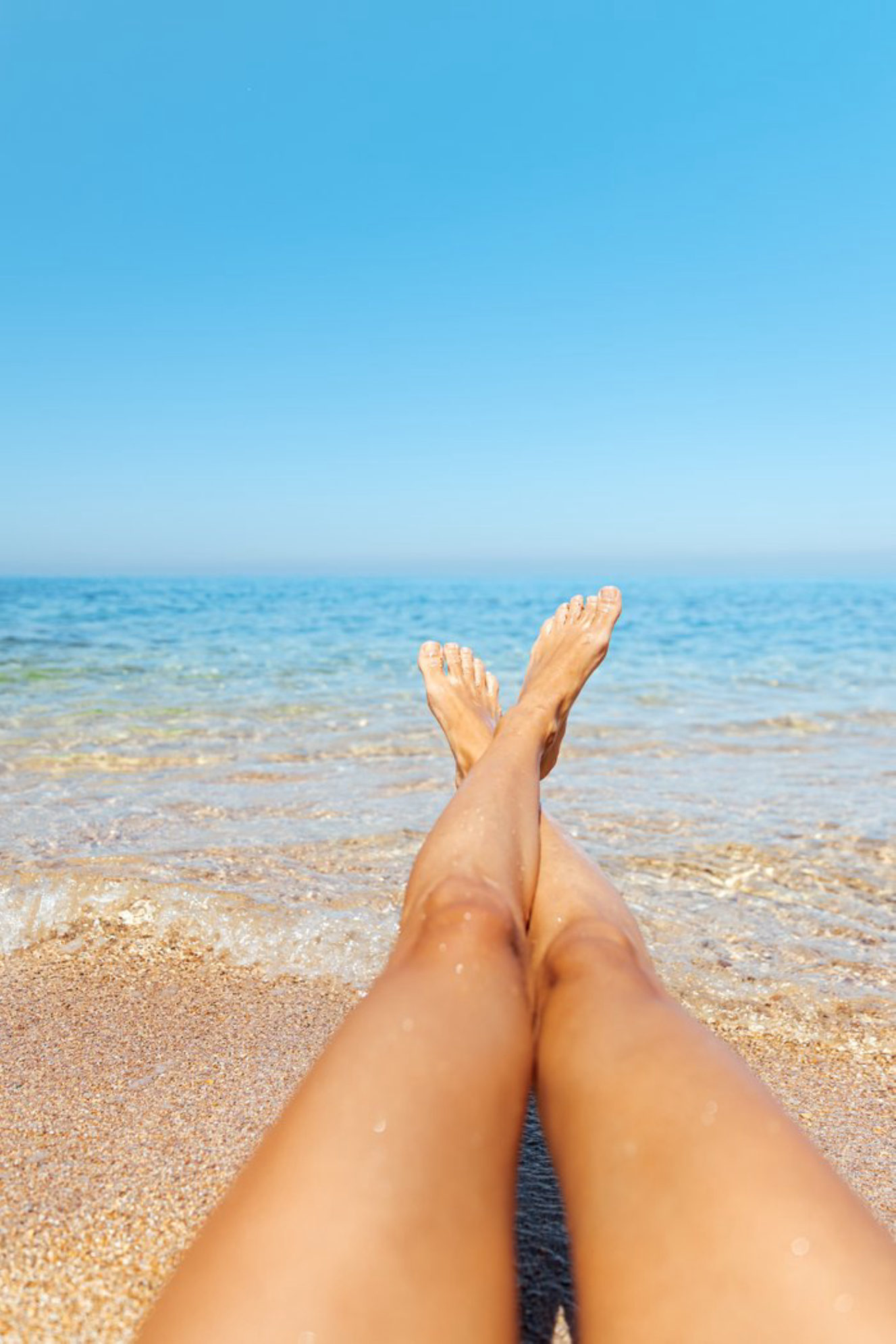 Нудистский пляж позволяет насладиться единением с природой и своим телом Источник фото: Shutterstock