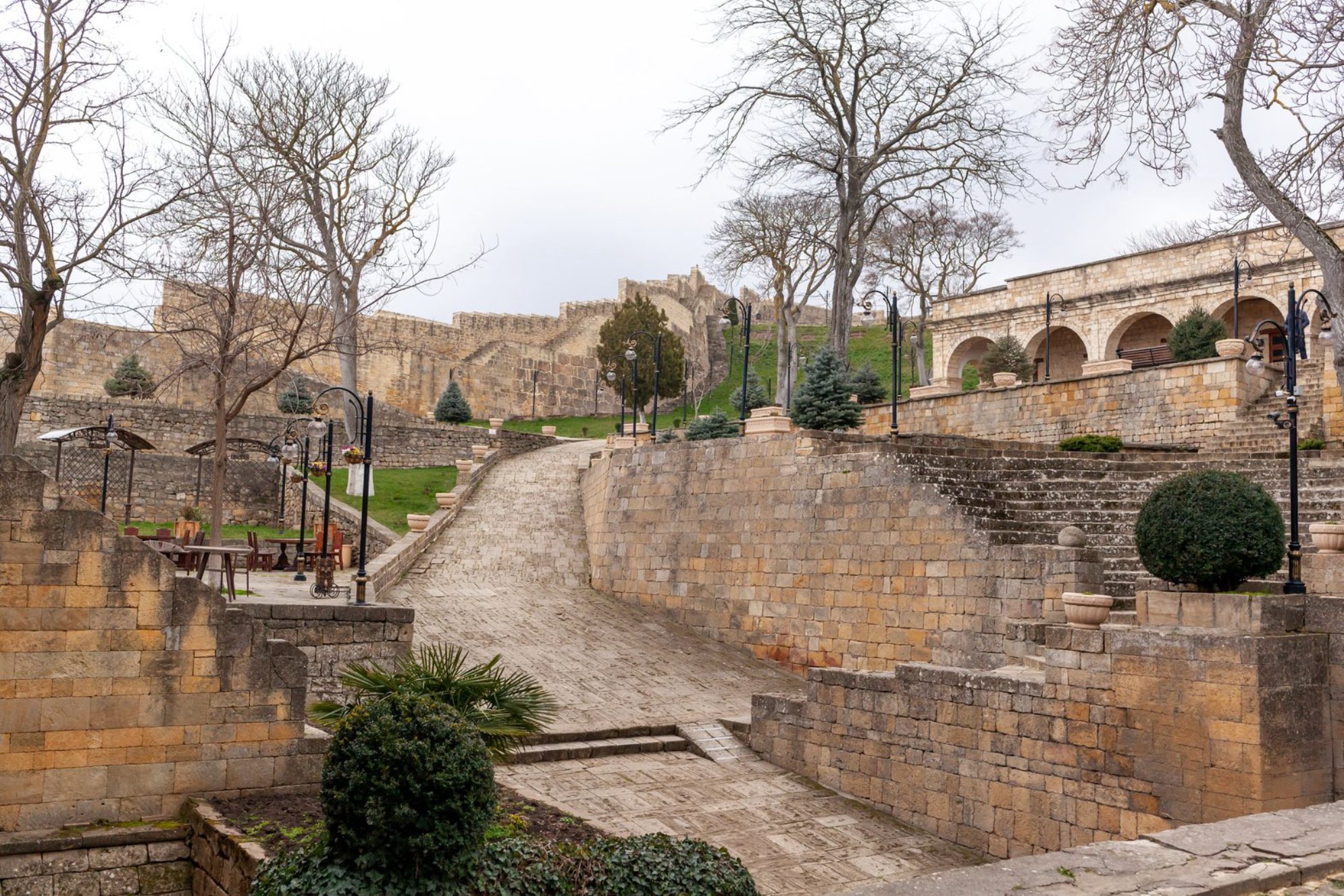 Окажитесь в древнем городе и почувствуйте эту атмосферу. shutterstock.com