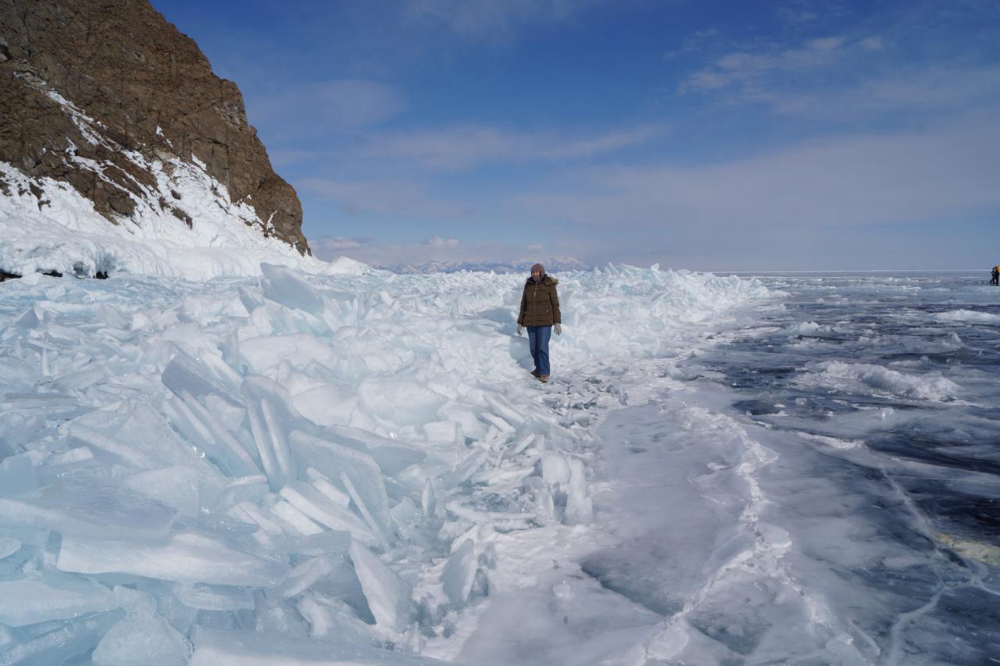Лед на Байкале. Автор фото: Марина Тихомирова