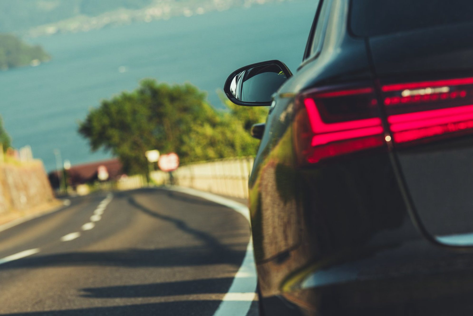 Поездка на автомобиле.