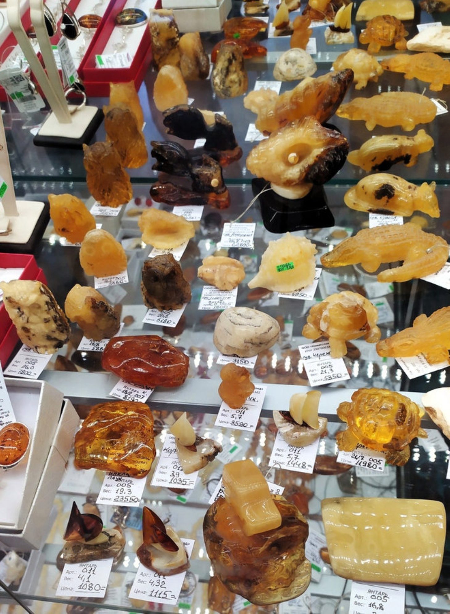 Изделия из янтаря. Автор фото: Любовь Федорова