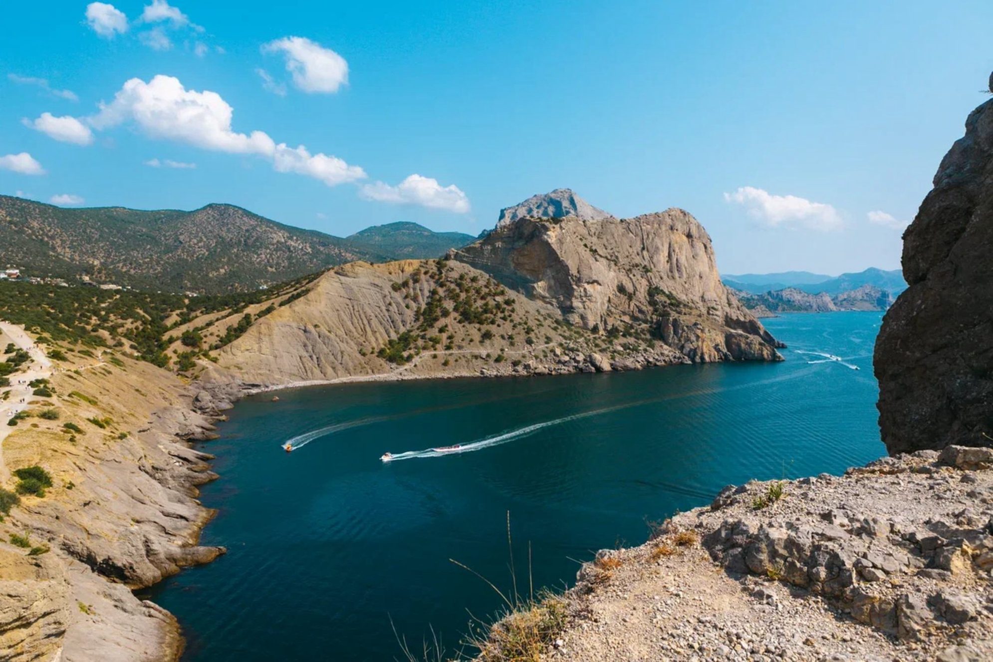Новый Свет в Крыму - одна из популярных локаций с чудесными видами. Автор: ГУП «Крымский туристский центр». Источник: Яндекс Диск
