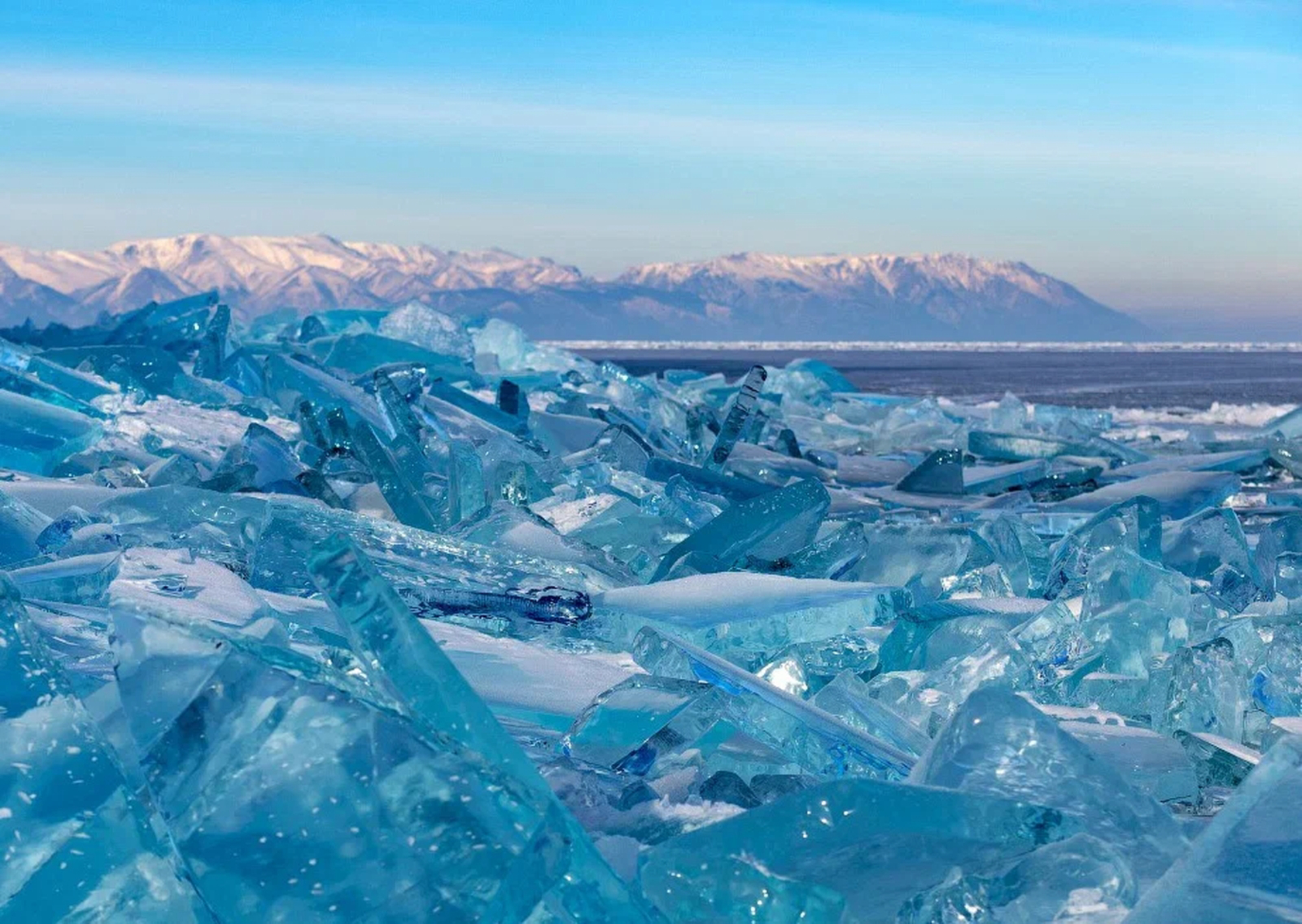 Байкальские торосы.Источник фото: disk.yandex.ruАвтор: Медиабанк