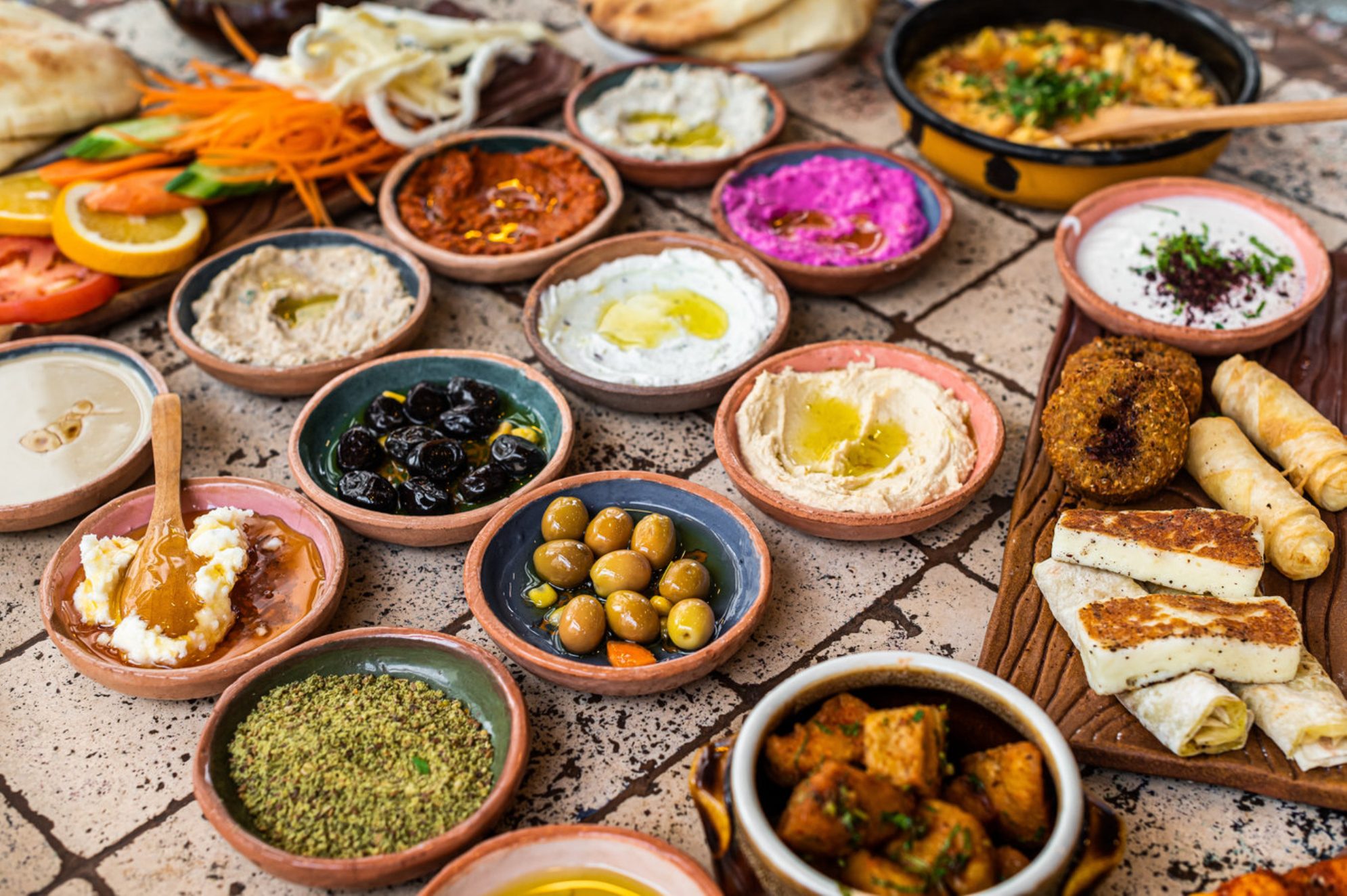 Стамбул - город для гурманов. shutterstock.com