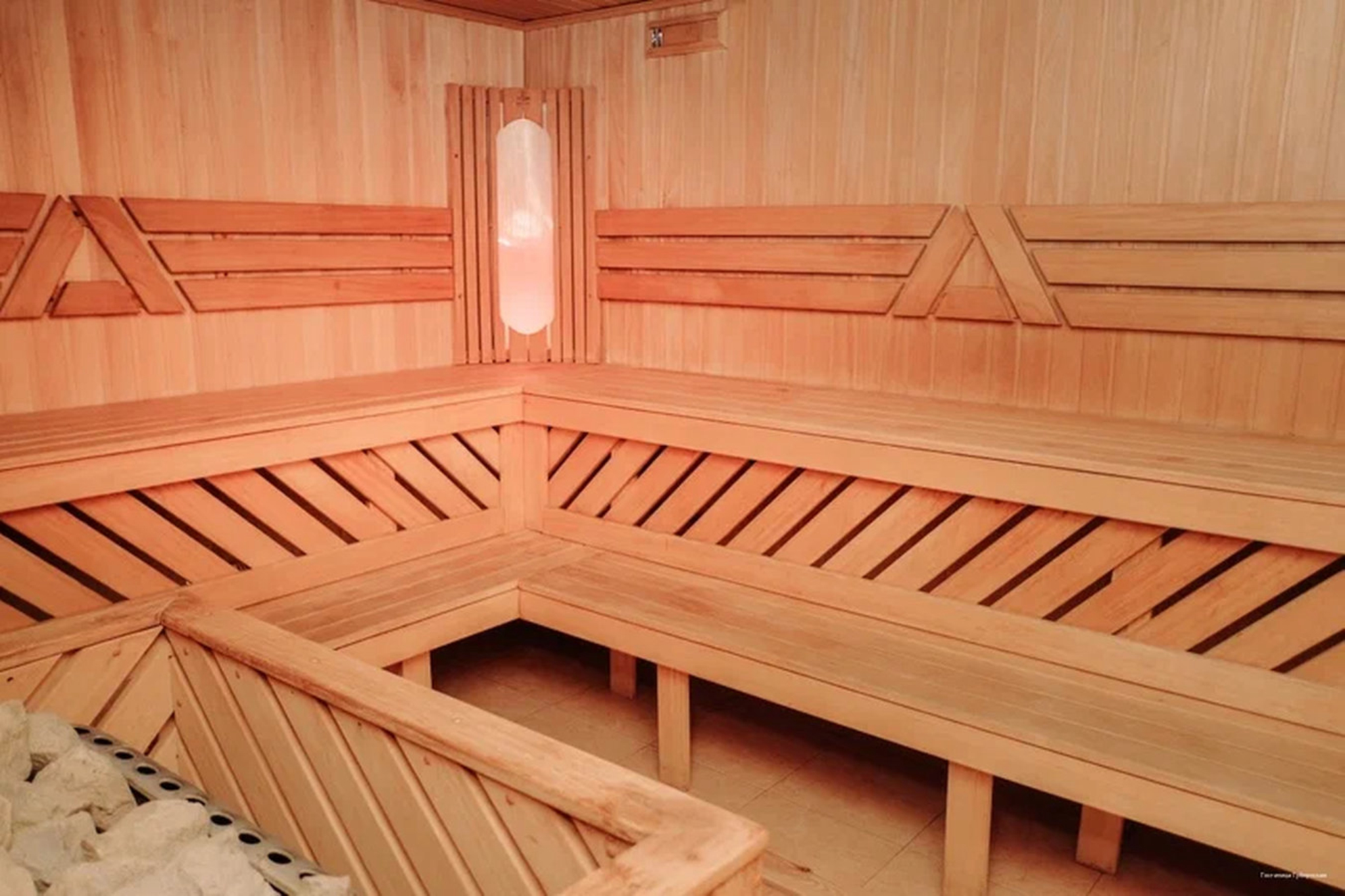 Гостиница «Губернская», Шерегеш. Источник