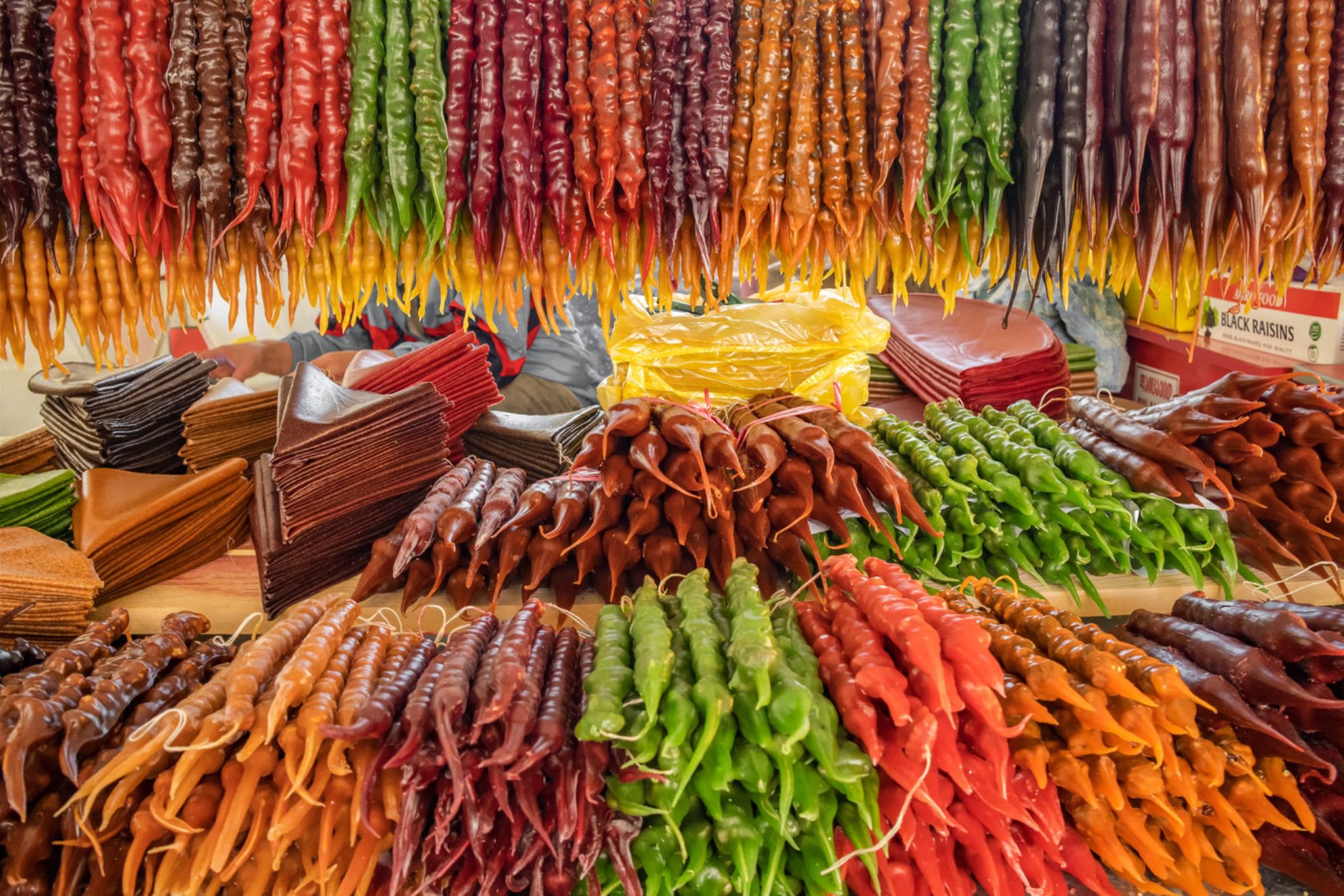 Чурчхела является популярным сувениром в Грузии. Shutterstock