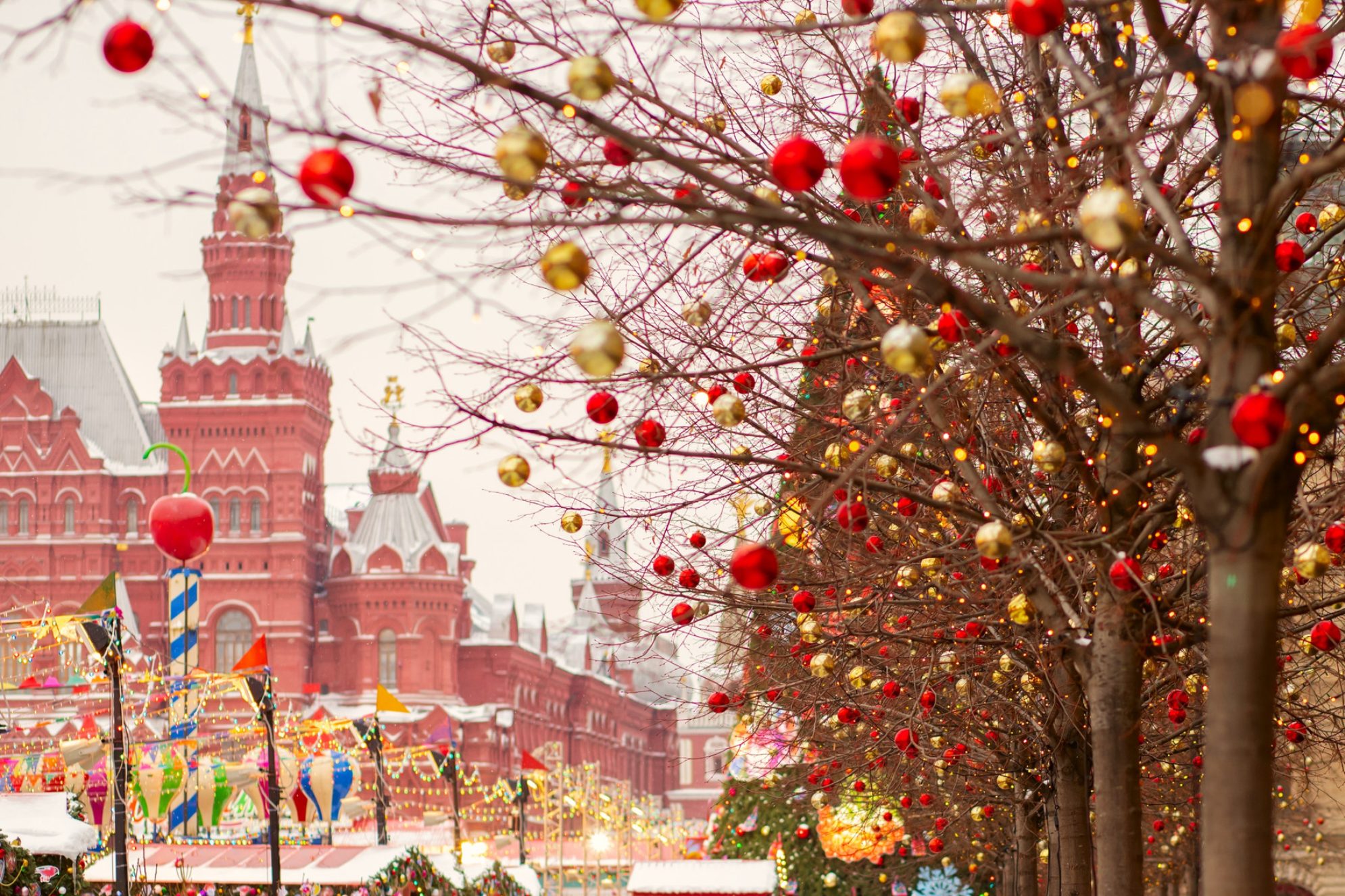 Новогодние украшения на Красной площади. Источник: Shutterstock