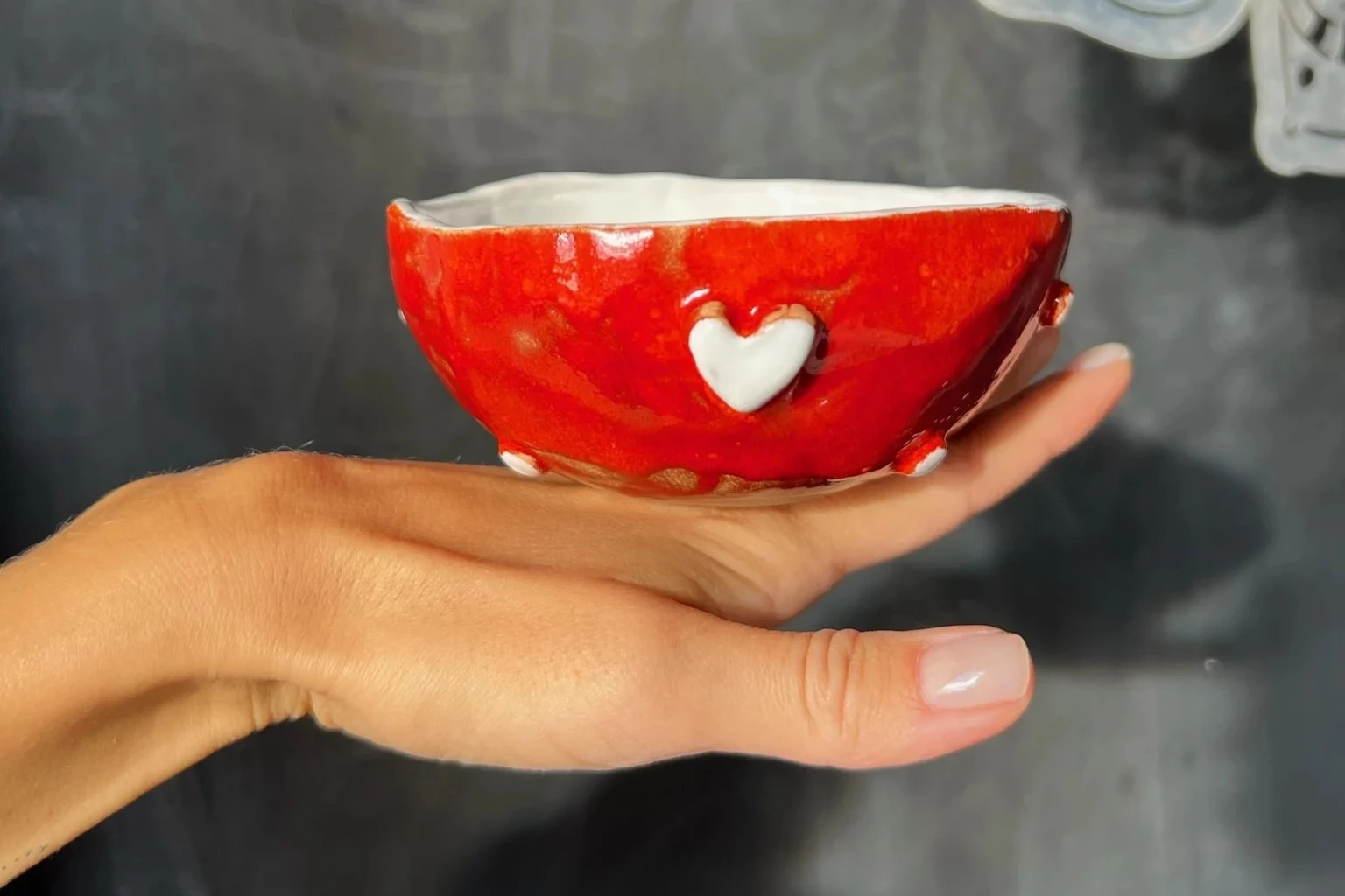 Глиняный боул в студии «Лепим-Жжём»