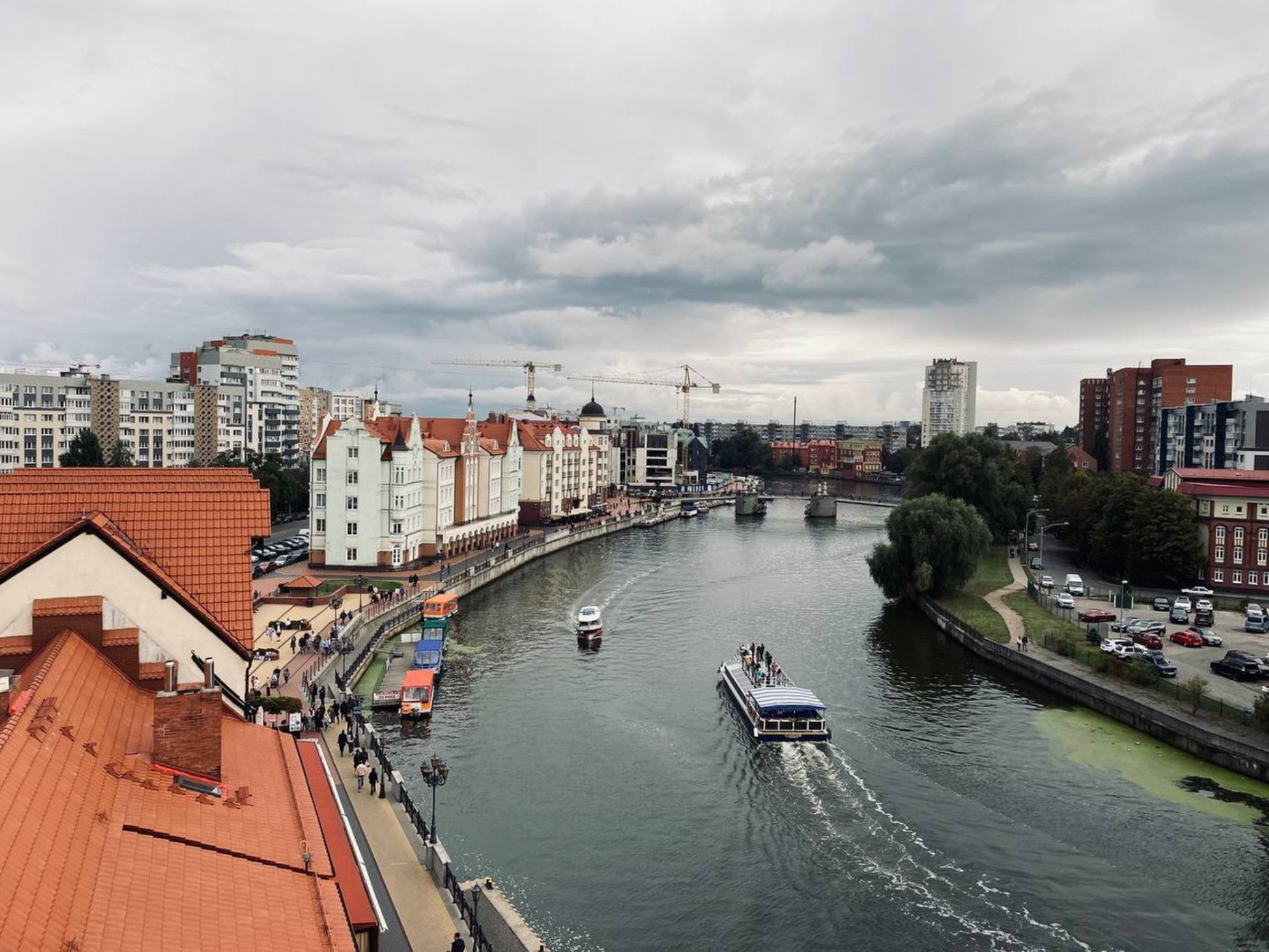 Обзорная экскурсия по Калининграду с прогулкой на катере по реке Преголя