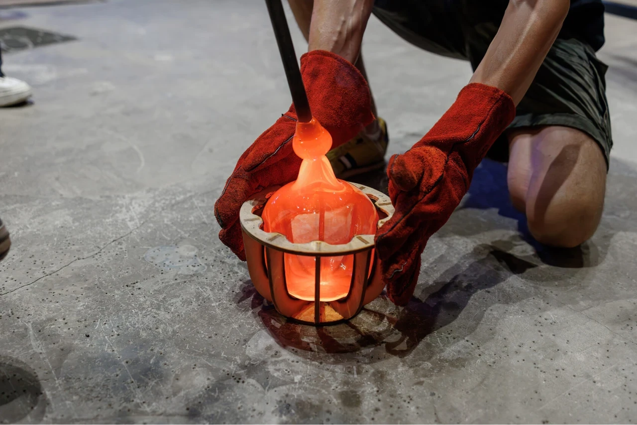 Процесс работы в мастерской «Repin Glass»