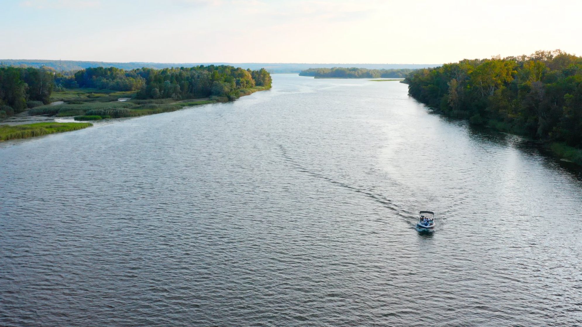 Поздний сезон ограничен по времени и непредсказуем по погоде, поэтому планируйте круиз заранееИсточник фото: elements.envato.com