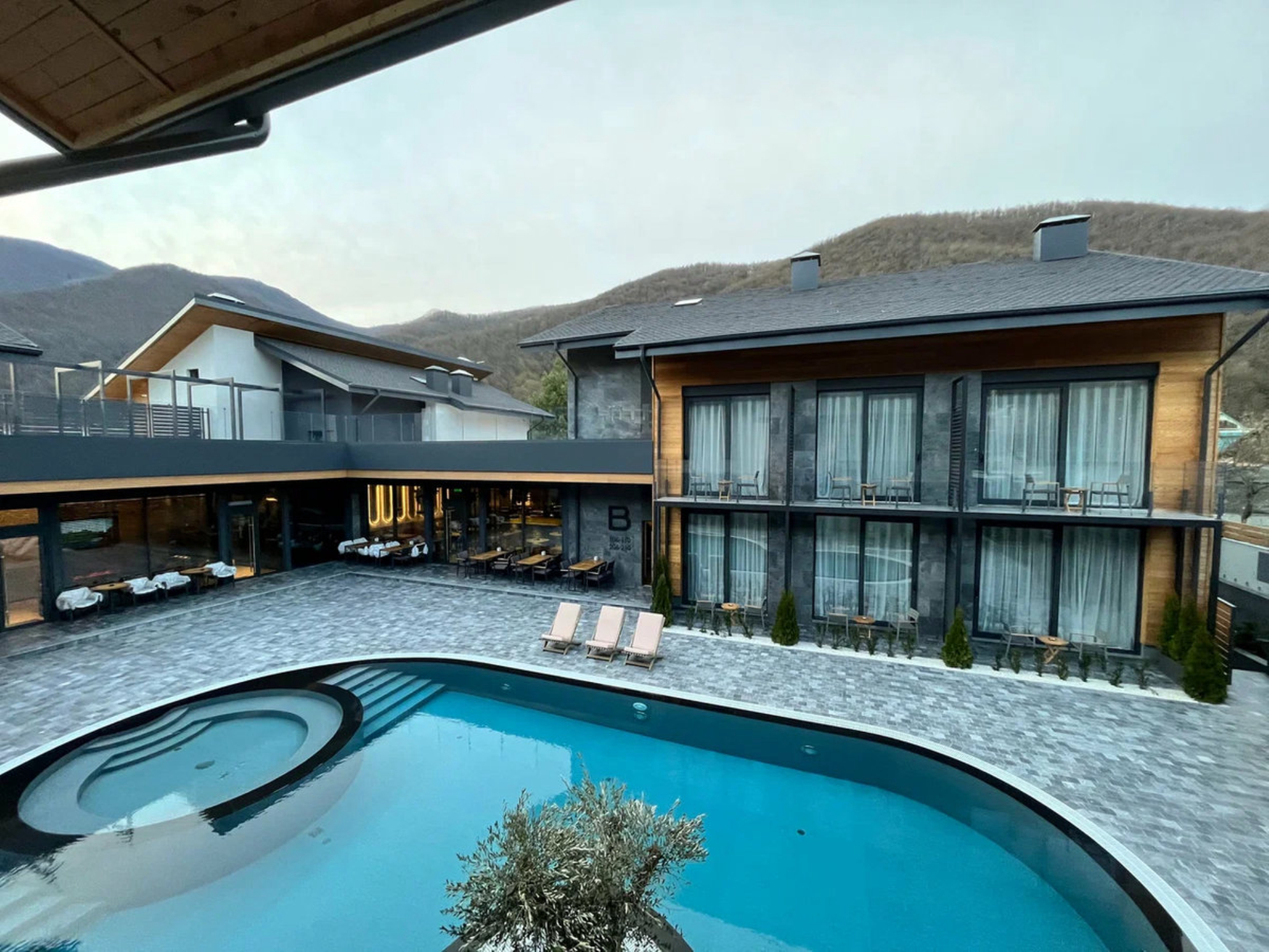 Отель Ultima Club Hotel 5*, село Эстосадок, Сочи, Россия.