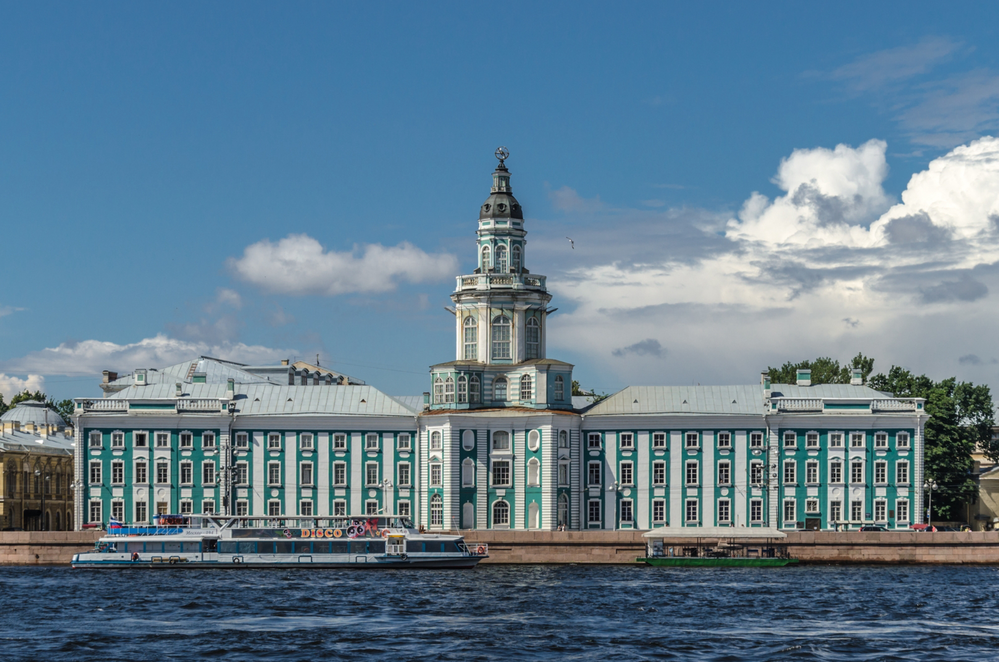 Кунсткамера в Санкт-Петербурге: путешествие по загадкам прошлого и настоящего
