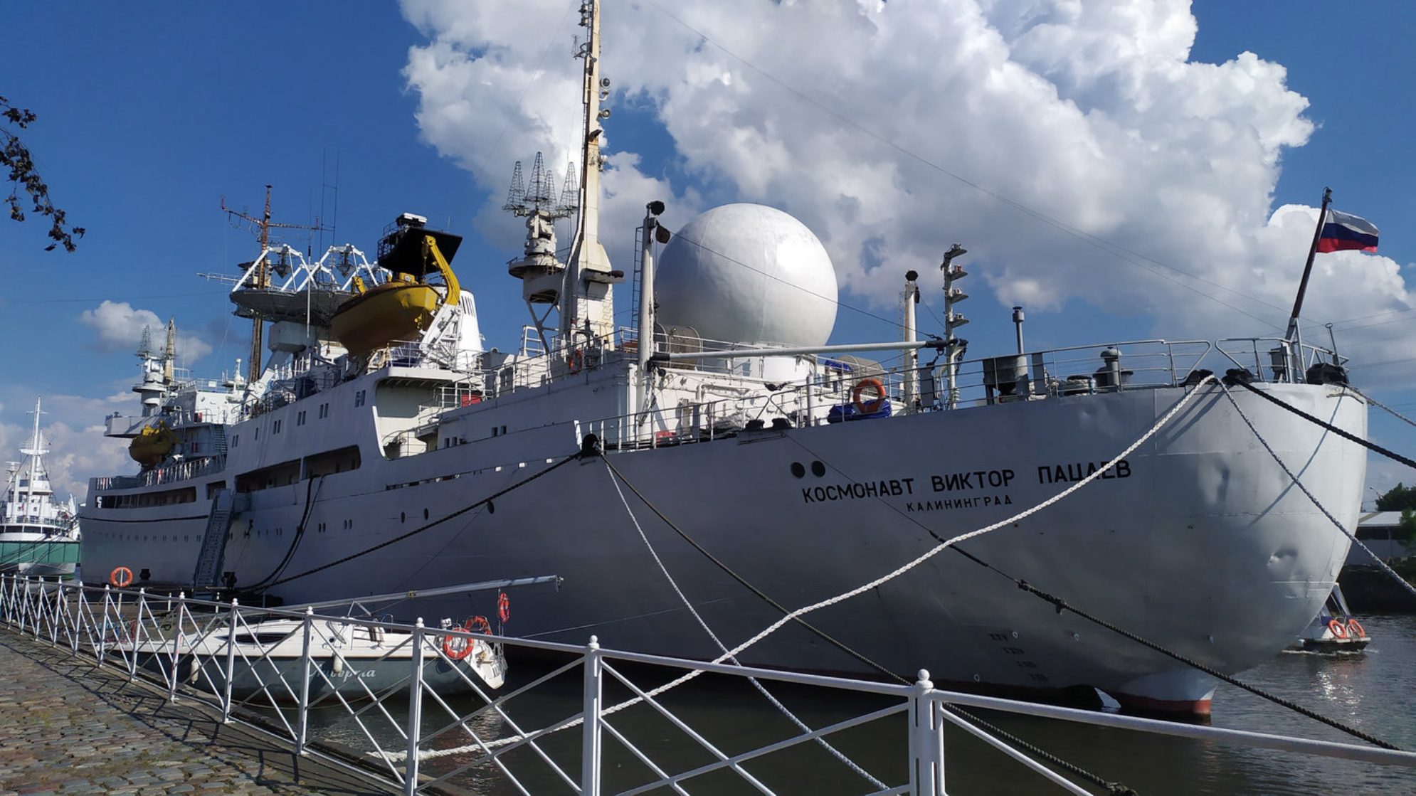 Корабль «Космонавт Виктор Пацаев», Калининград. Автор фото: Любовь Федорова