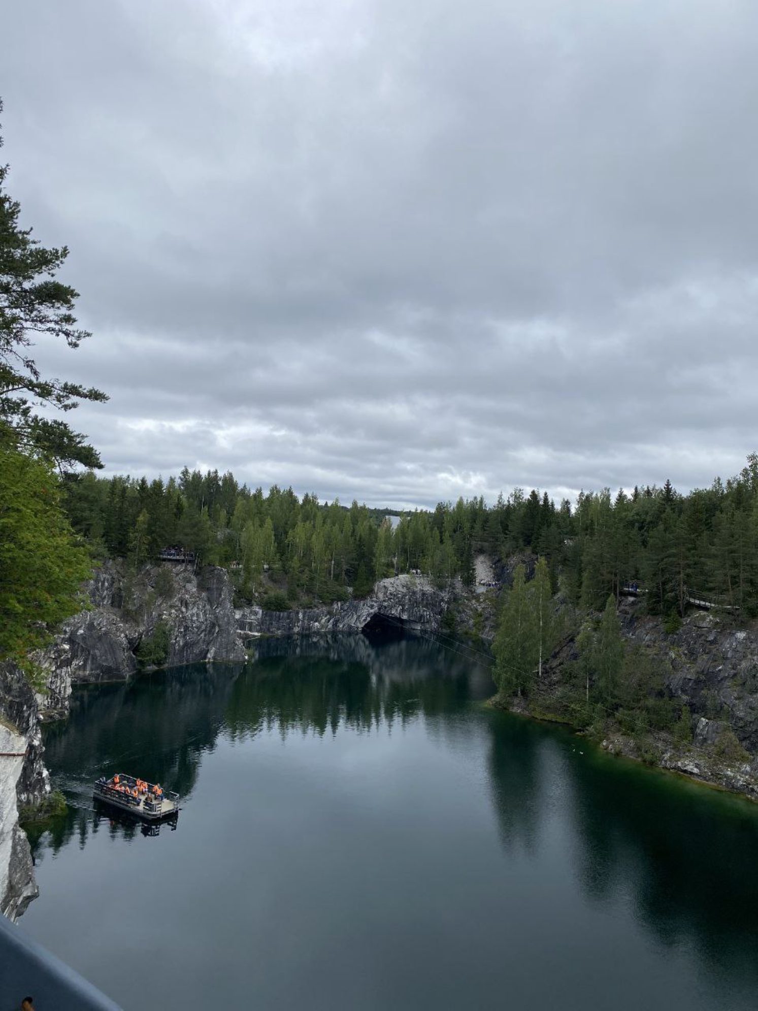 Мраморный каньон в парке «Рускеала». Автор фото: Александр Мокин