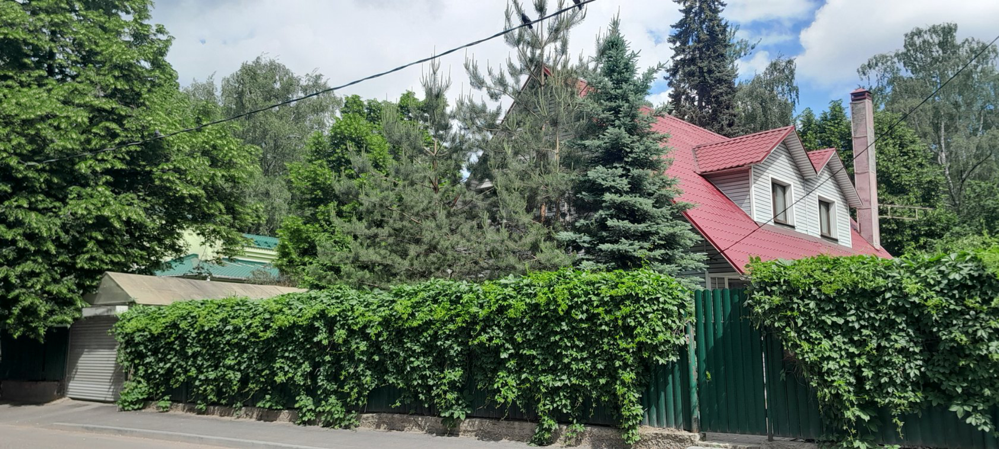 Посетите поселок Сокол пока внешний облик совсем не утратил свое прошлое. Автор фото: Ирина Жарикова