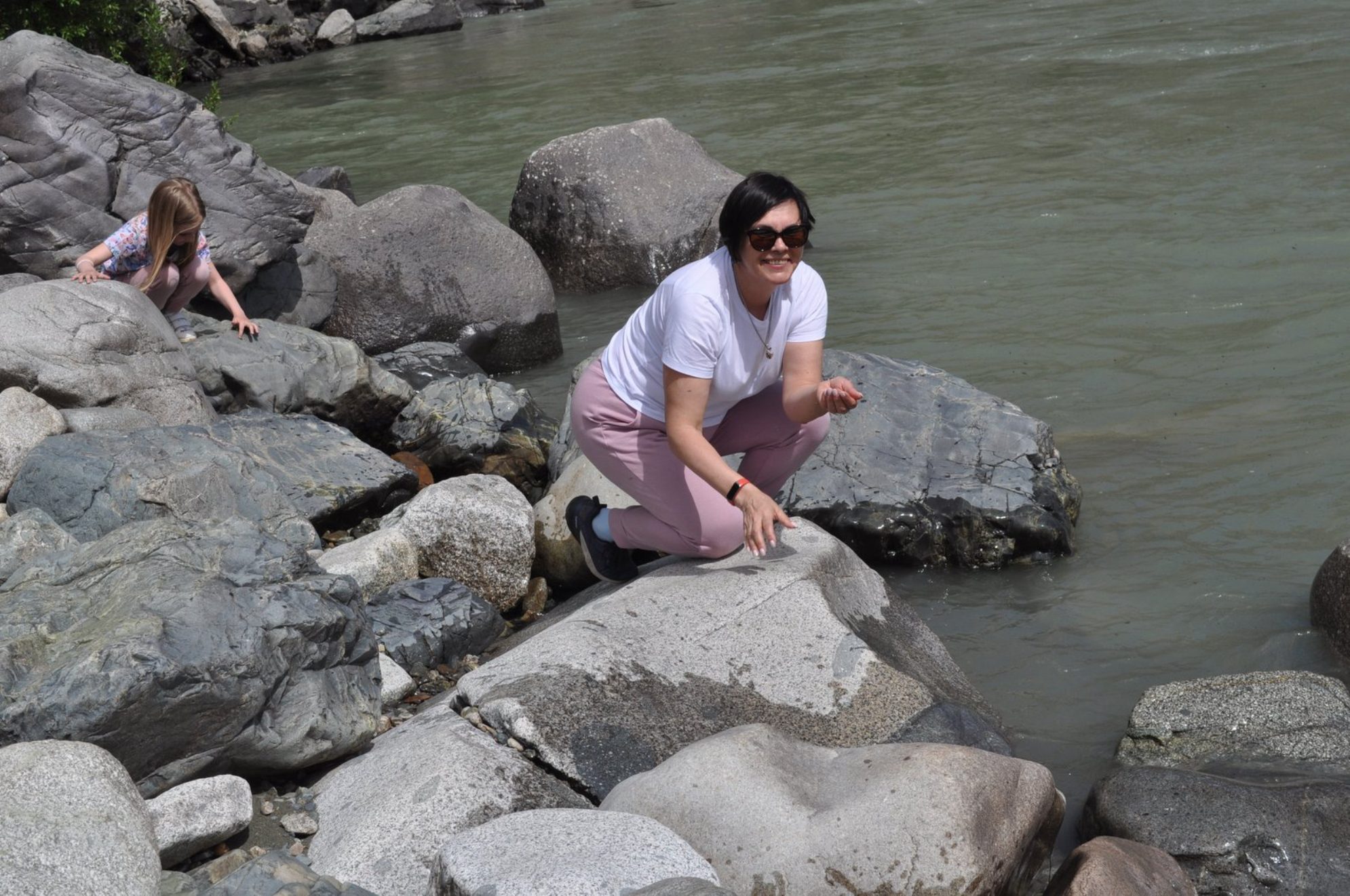 Река Катунь и я.Автор фото: Ирина Жарикова