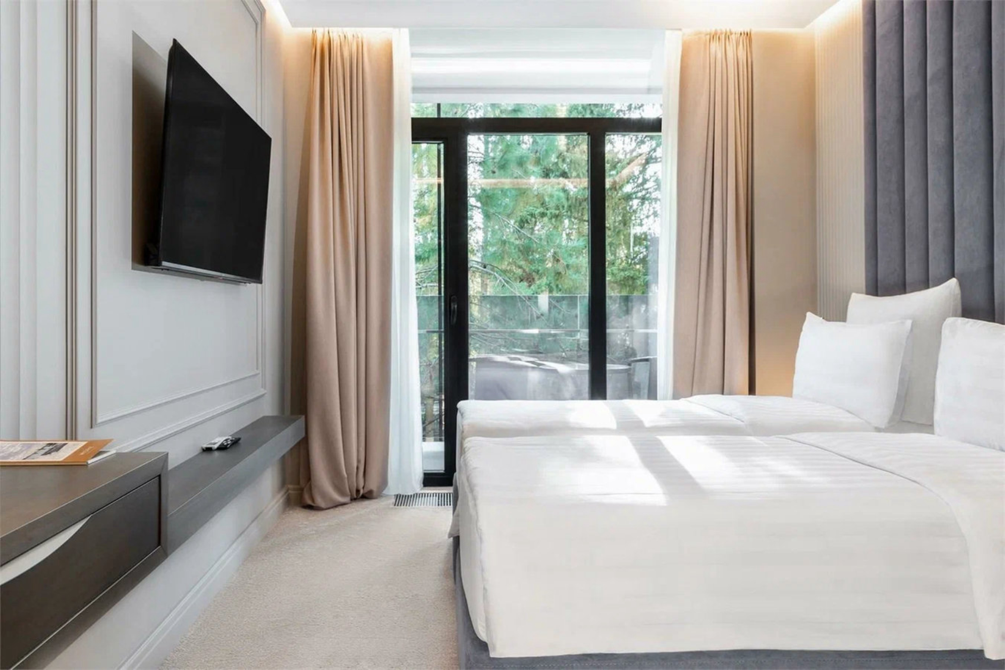 Отель Моне 4*, Адлер, Россия.