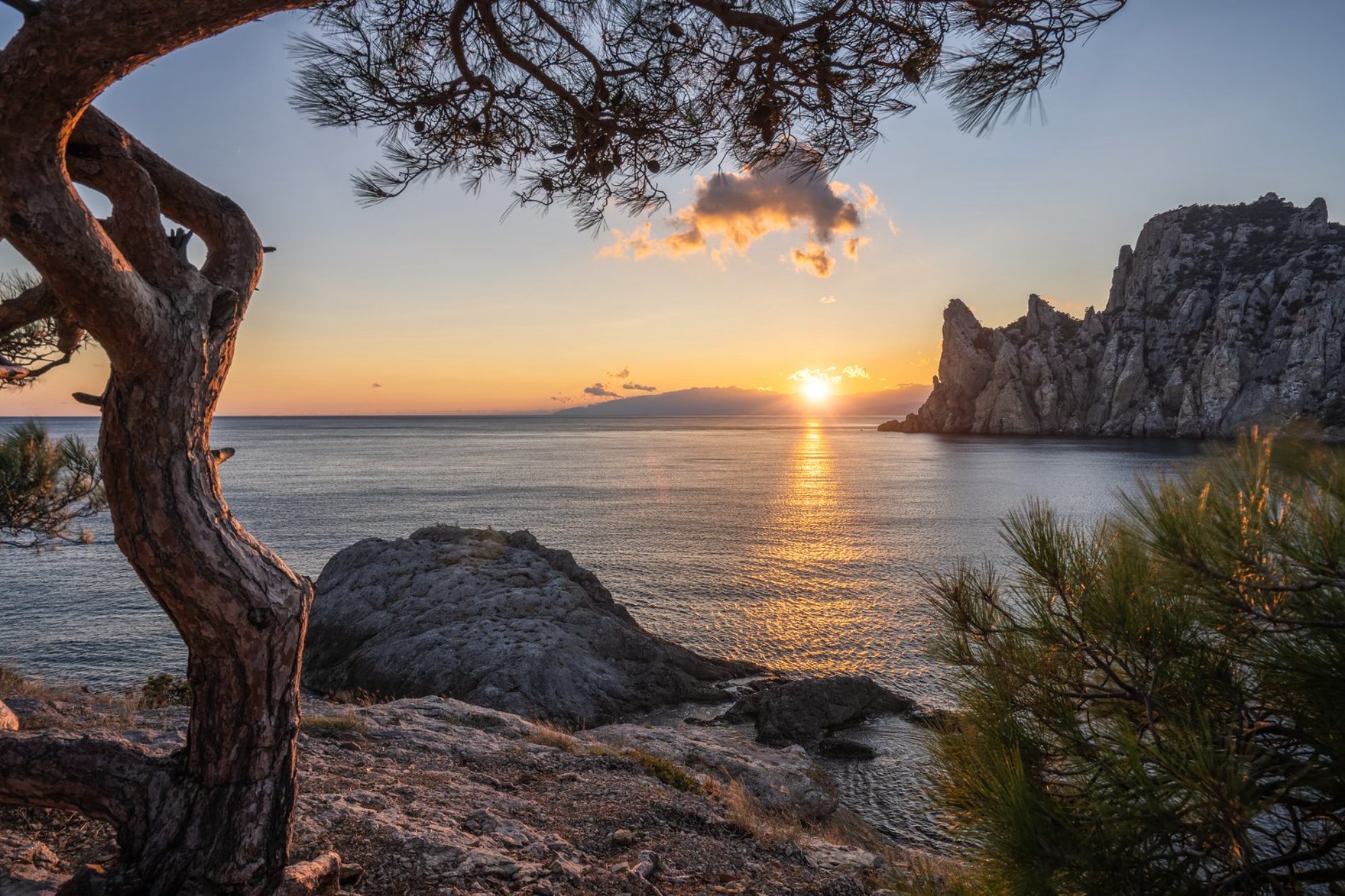 Вечерний закат над горой Караул-Оба, Новый Свет, Крым