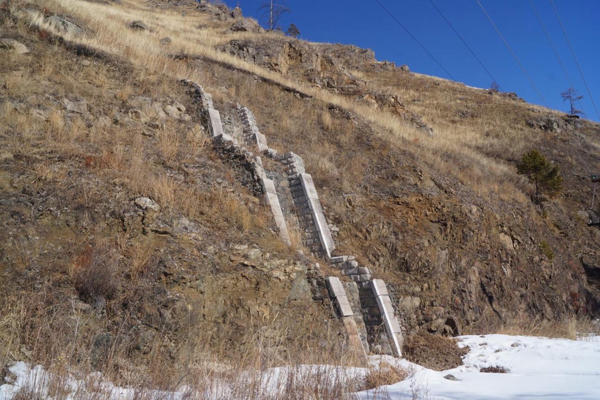 Водоотвод. Автор фото: Марина Тихомирова