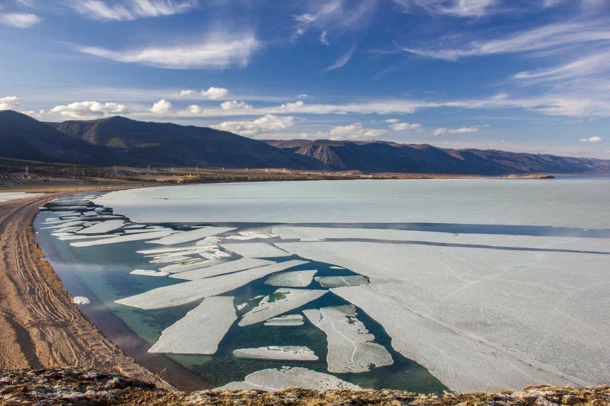 Местность Сарма на озере Байкал.Источник фото: disk.yandex.ruАвтор: Медиабанк