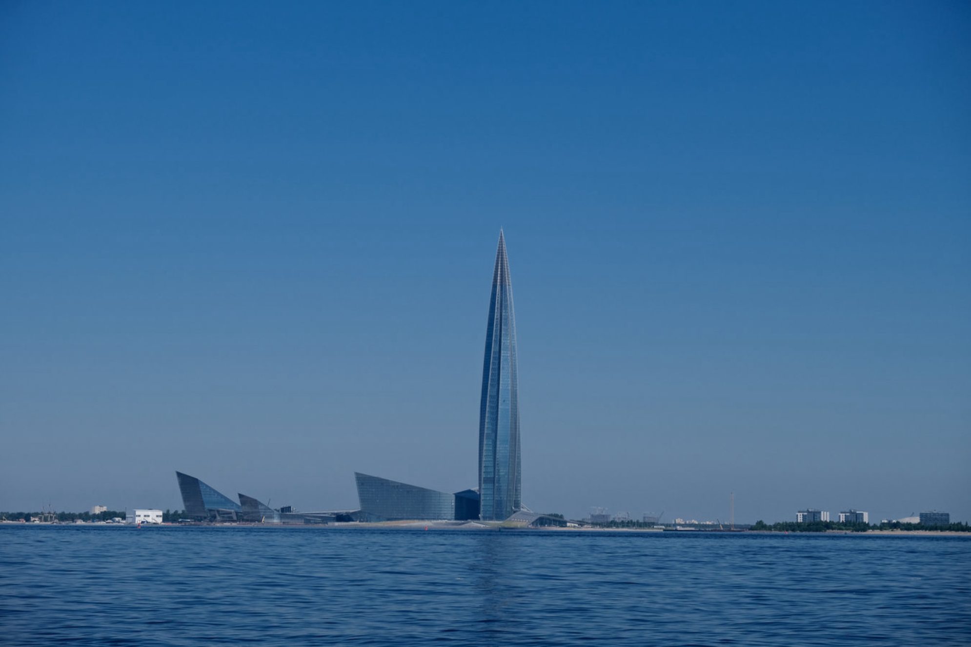 Вид на Лахта-центр Shutterstock