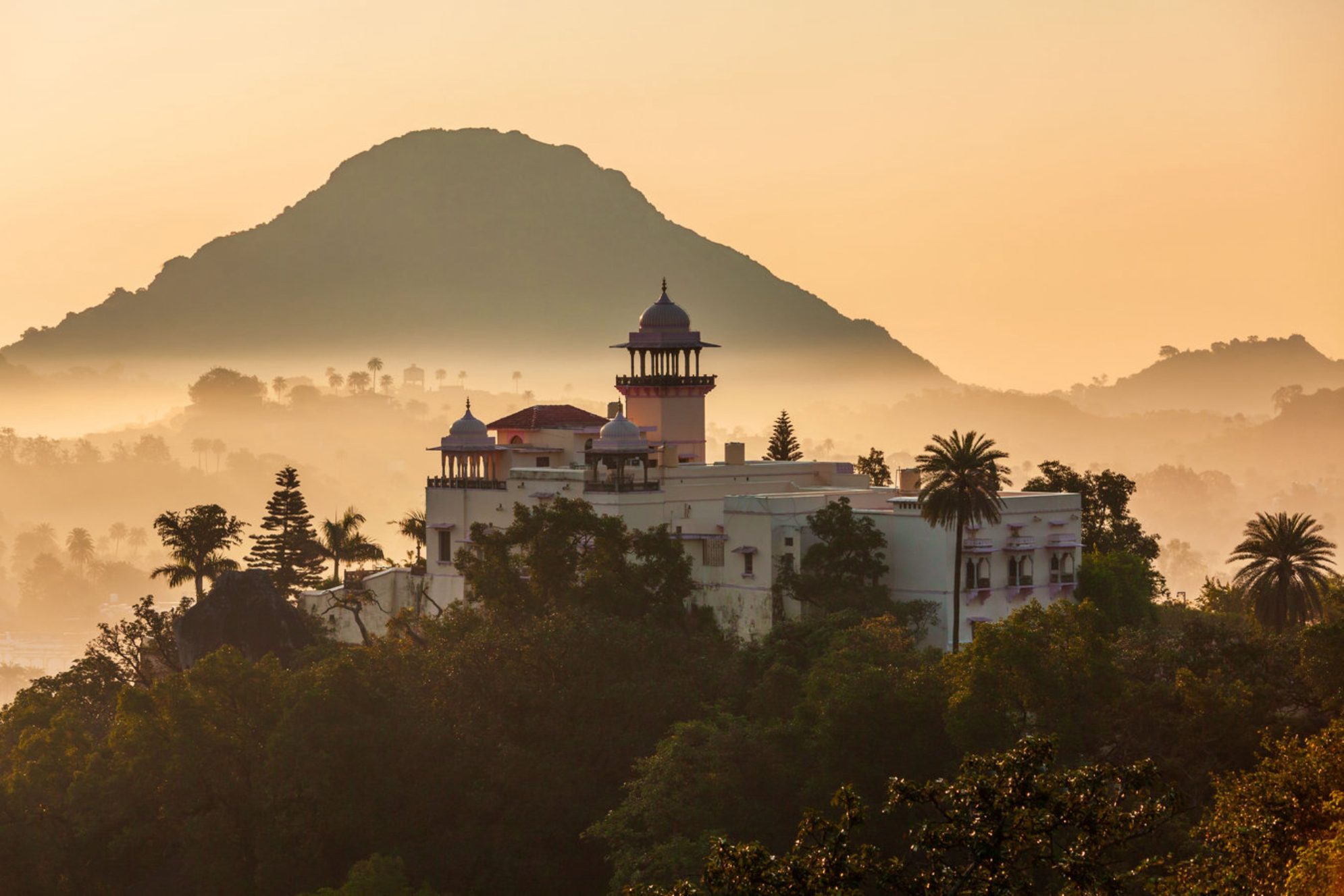 Репутационный ущерб может сделать горный туризм в Непале менее конкурентоспособным по сравнению с аналогичными направлениями в Пакистане и Индии. Shutterstock