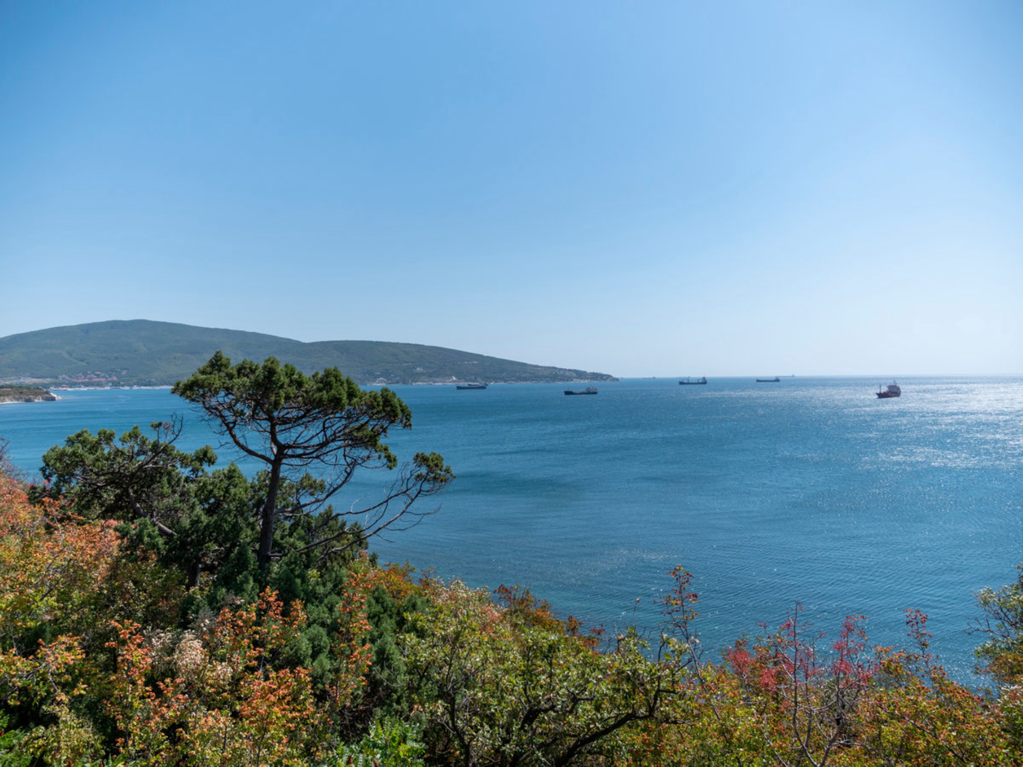 Преимущество − демократичные цены и тишина без туристов, минус − возможные штормы и сильный ветер. Источник: shutterstock.com