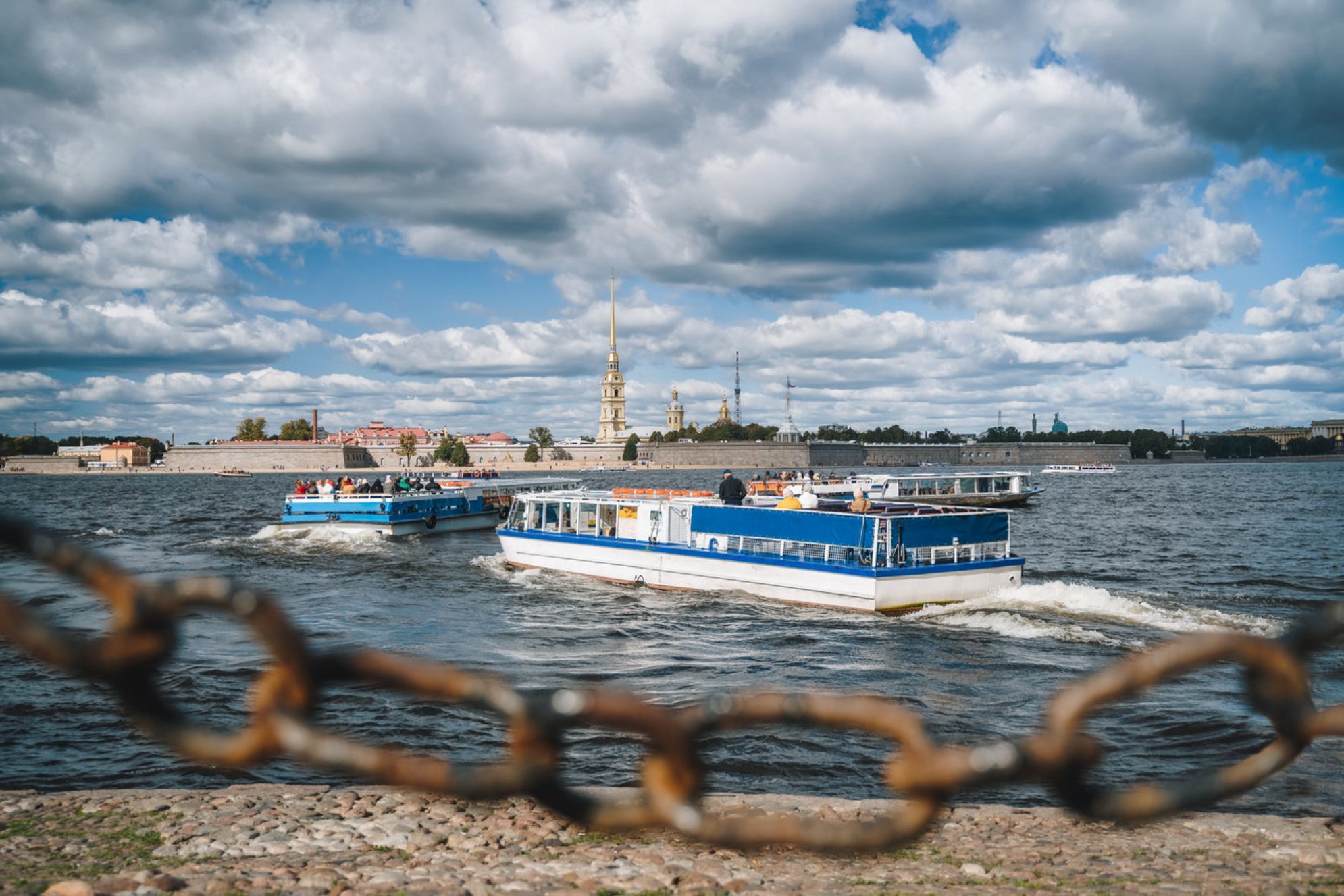 Не упустите шанс увидеть Петербург с его самой живописной стороны. Источник: Shutterstock