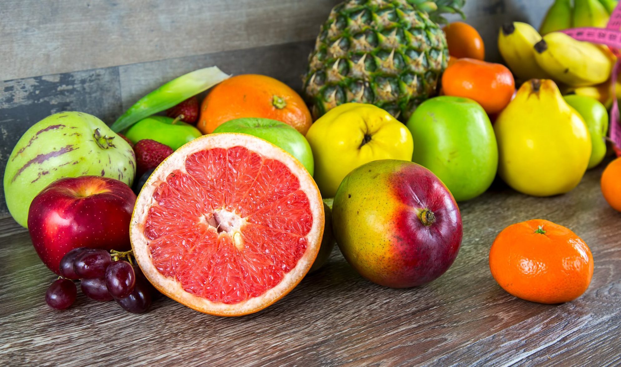 Фрукты в дороге послужат приятным и полезным перекусом.