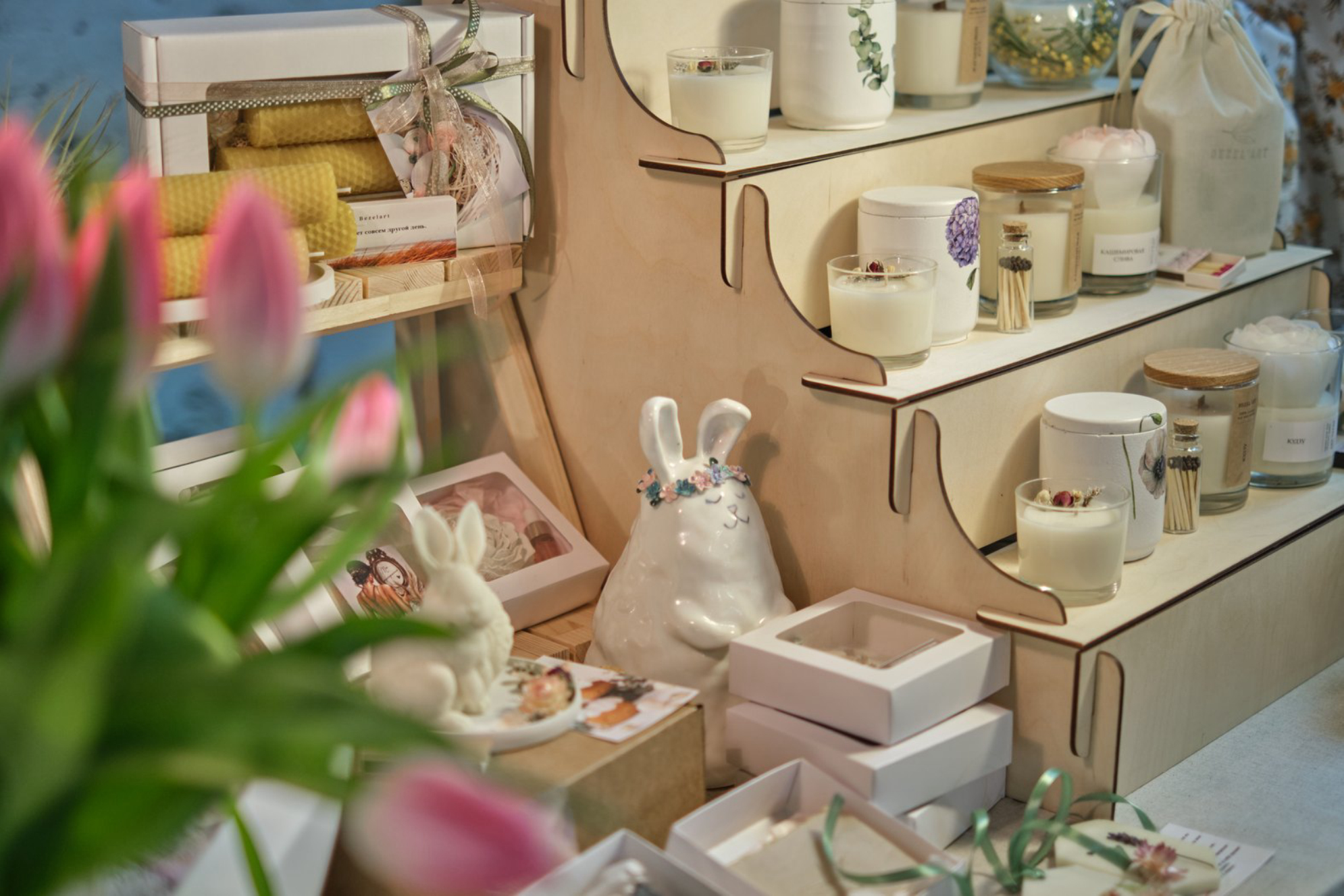 В сувенирных магазинах Калининграда очень часто продаются изделия ручной работы местных мастеров