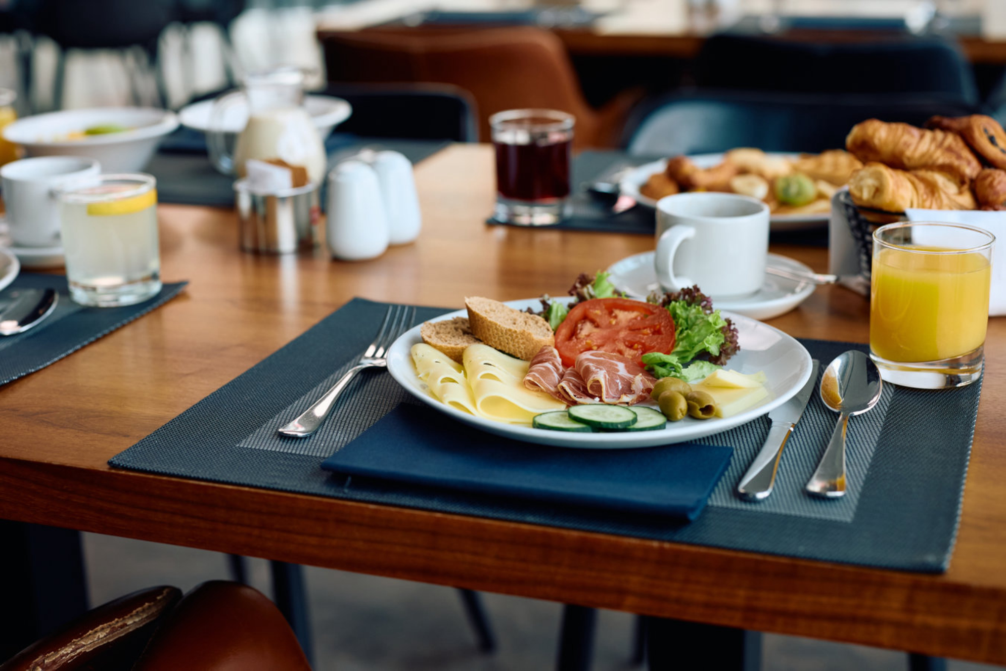 В Кисловодске большой выбор кафе и ресторанов. Shutterstock