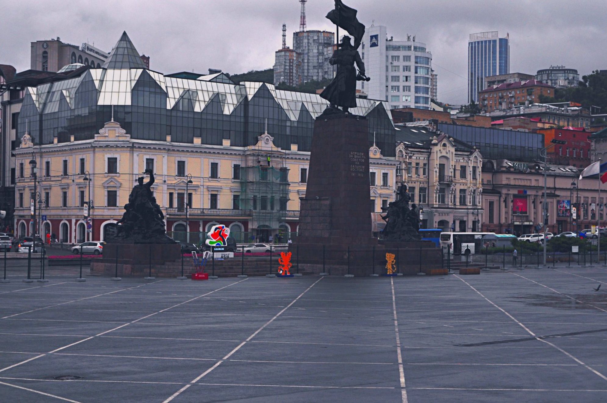 Памятник Борцам за власть Советов, Владивосток. Автор фото: Ирина Жарикова