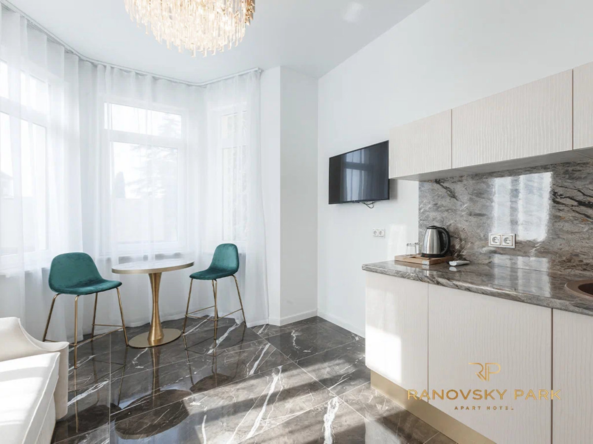 Отель Рановский парк 4*, Сочи, Россия.