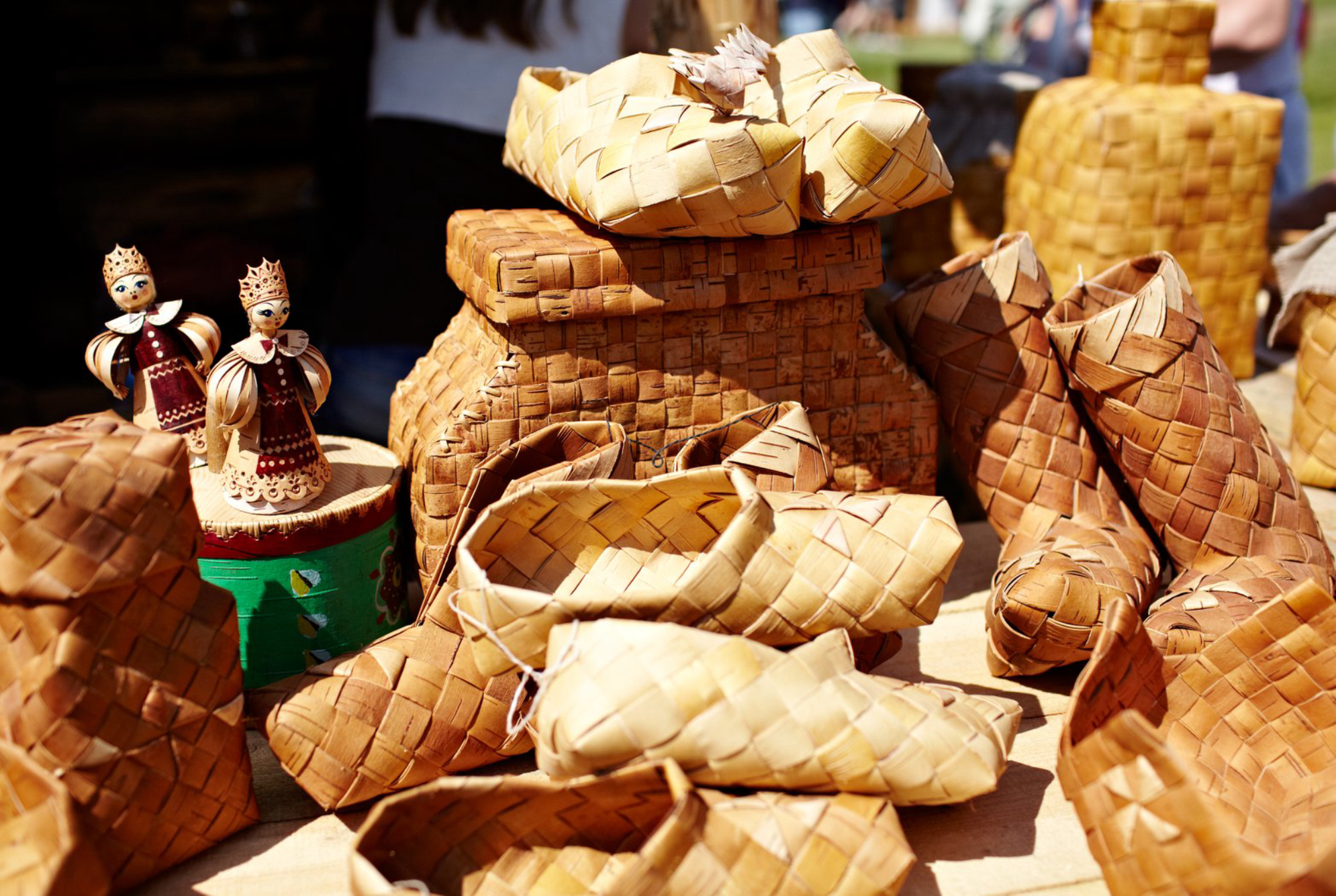 Берестяные изделия elements.envato.com