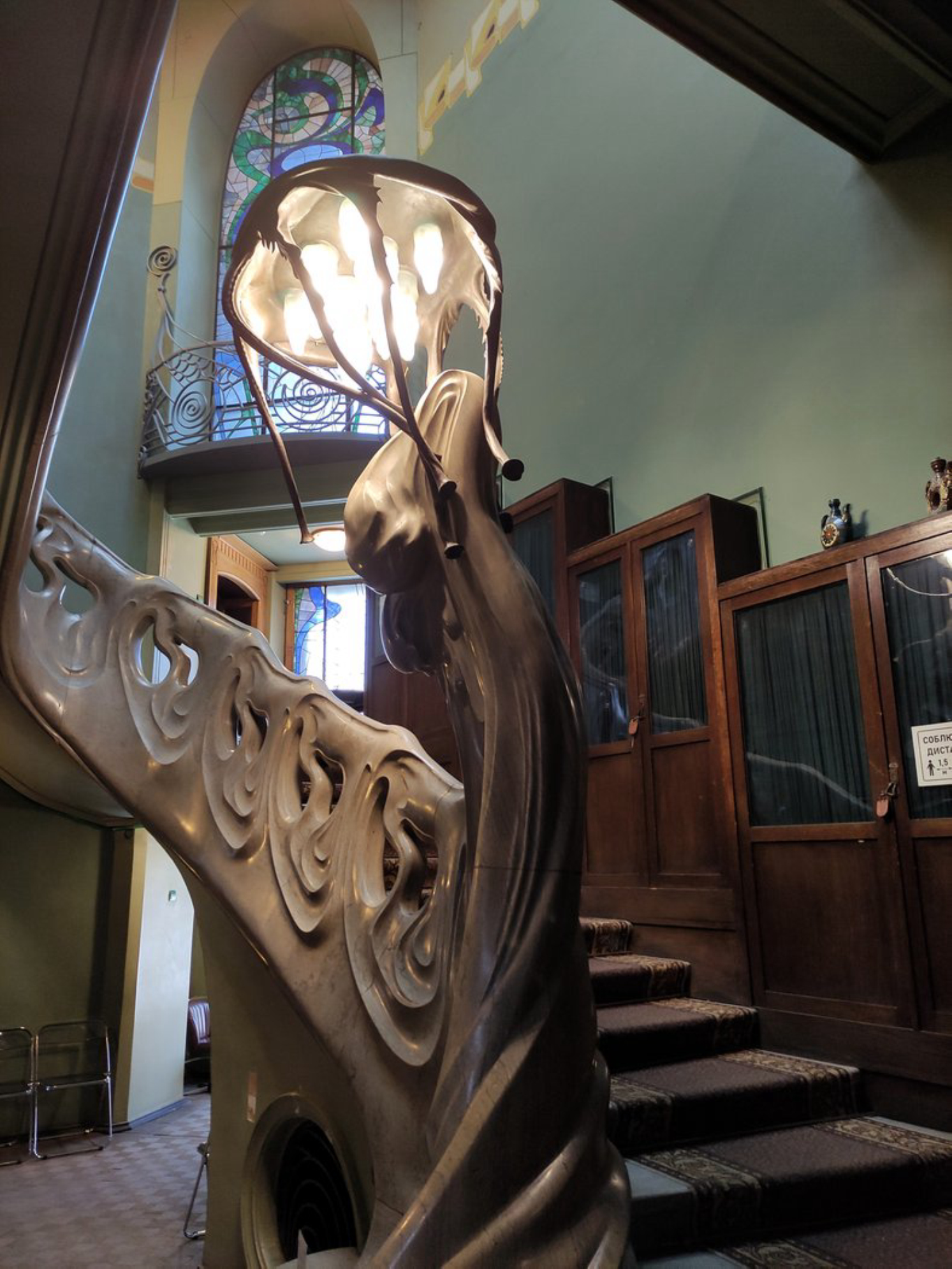 Лестница в бывшем особняке С. Рябушинского. Автор фото: Любовь Федорова