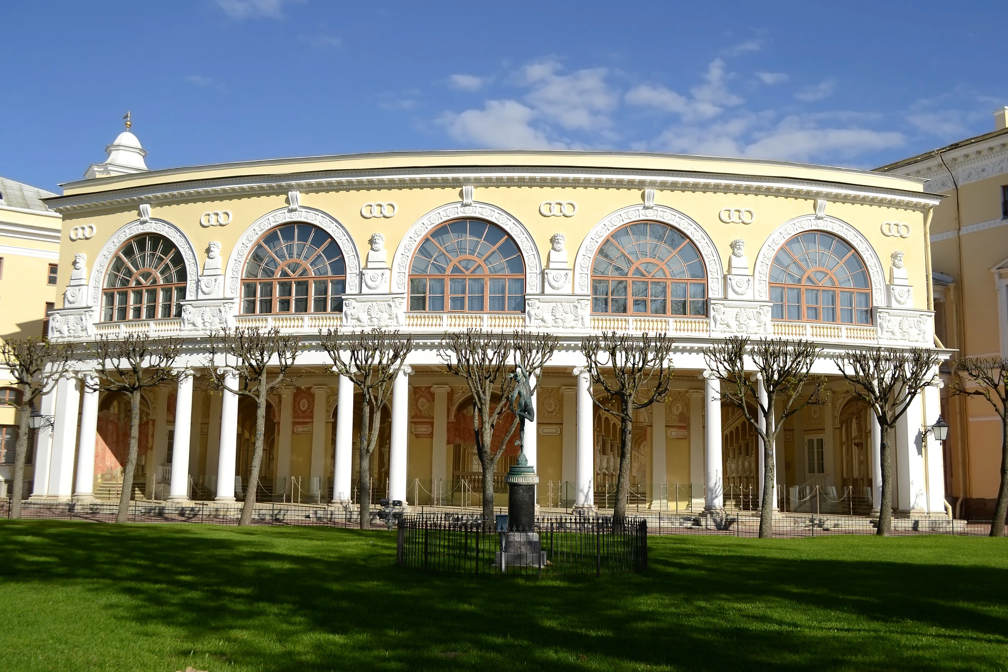 Летний дворец в Павловске, недалеко от Санкт-Петербурга, Россия. Источник: Shutterstock