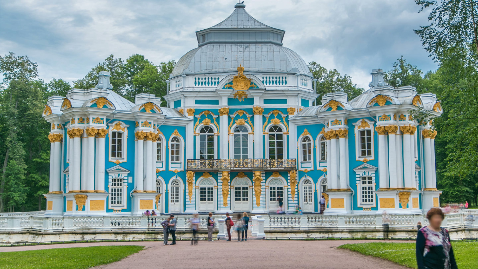 Павильон Эрмитаж: живописное место в Екатерининском парке. Источник: Shutterstock