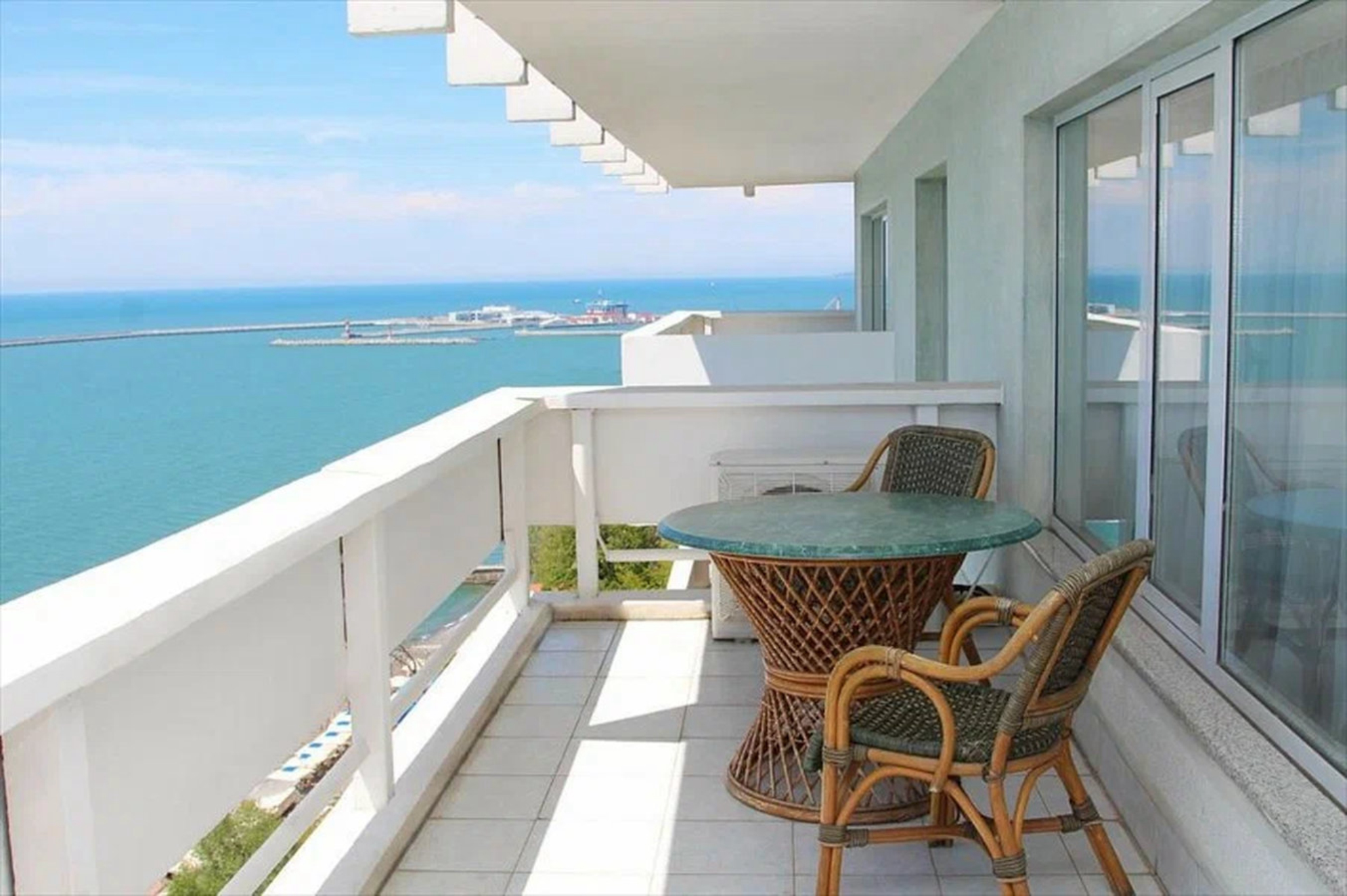 Отель Жемчужина 4*, Сочи, Россия.