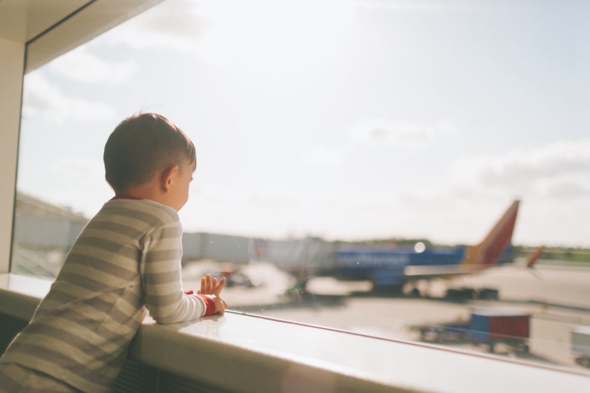 При путешествии с детьми, важно спланировать все до мелочей: от транспорта до инфраструктуры в отеле для детей.