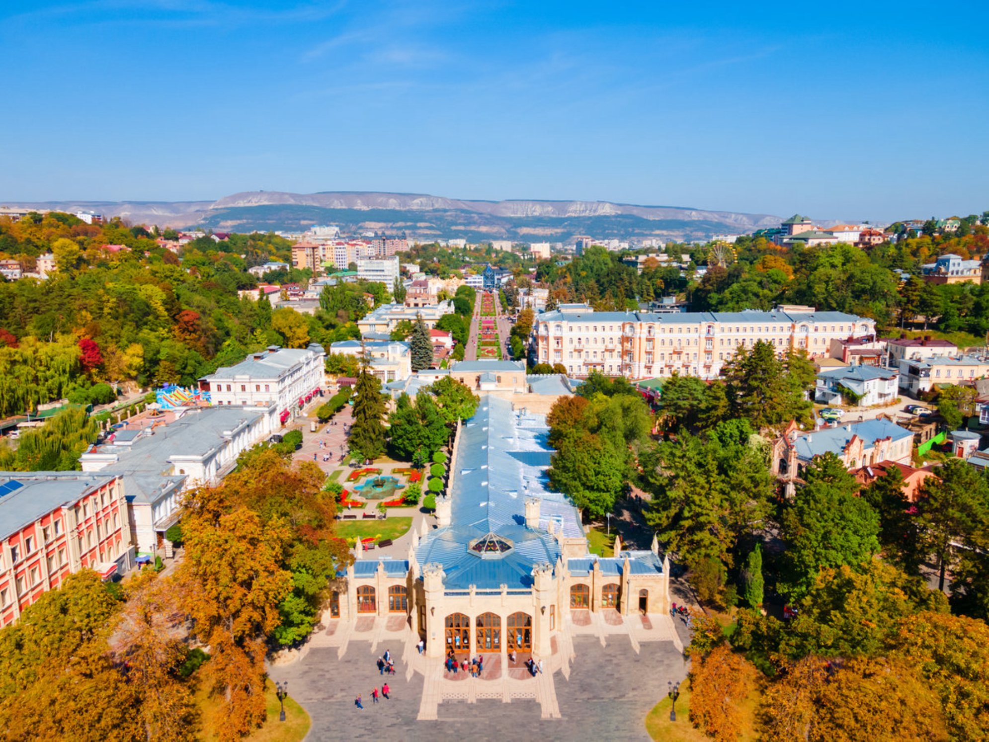 Отдых в Кисловодске: солнце, нарзан, горы, воздух и многое другое