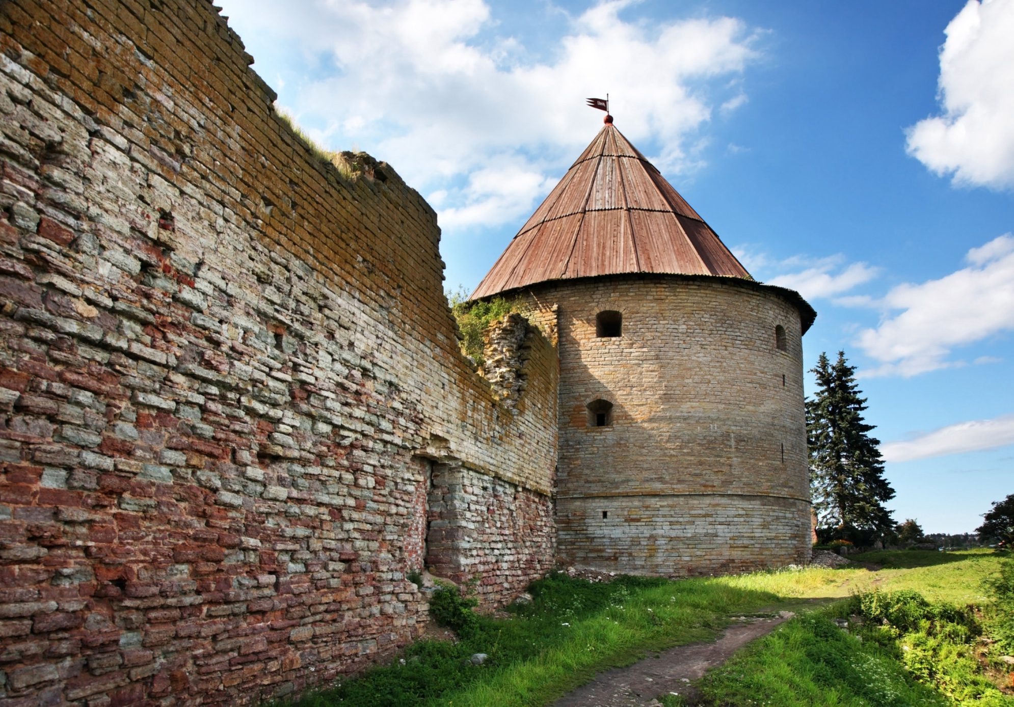Крепость Орешек (Шлиссельбургская), Ленинградская область. Источник: Shutterstock