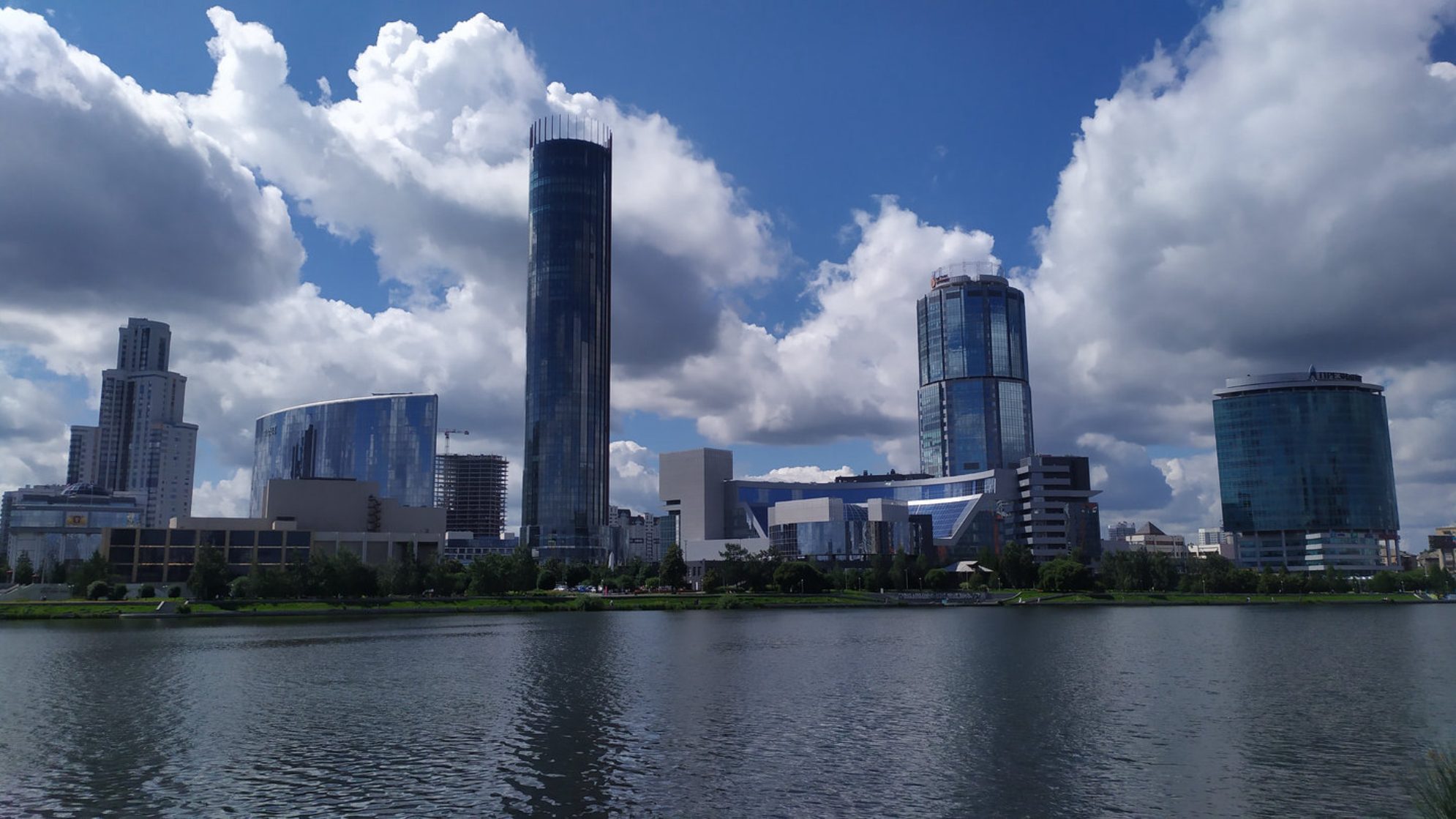 Екатеринбург-Сити деловой квартал города. Автор фото: Любовь Федорова