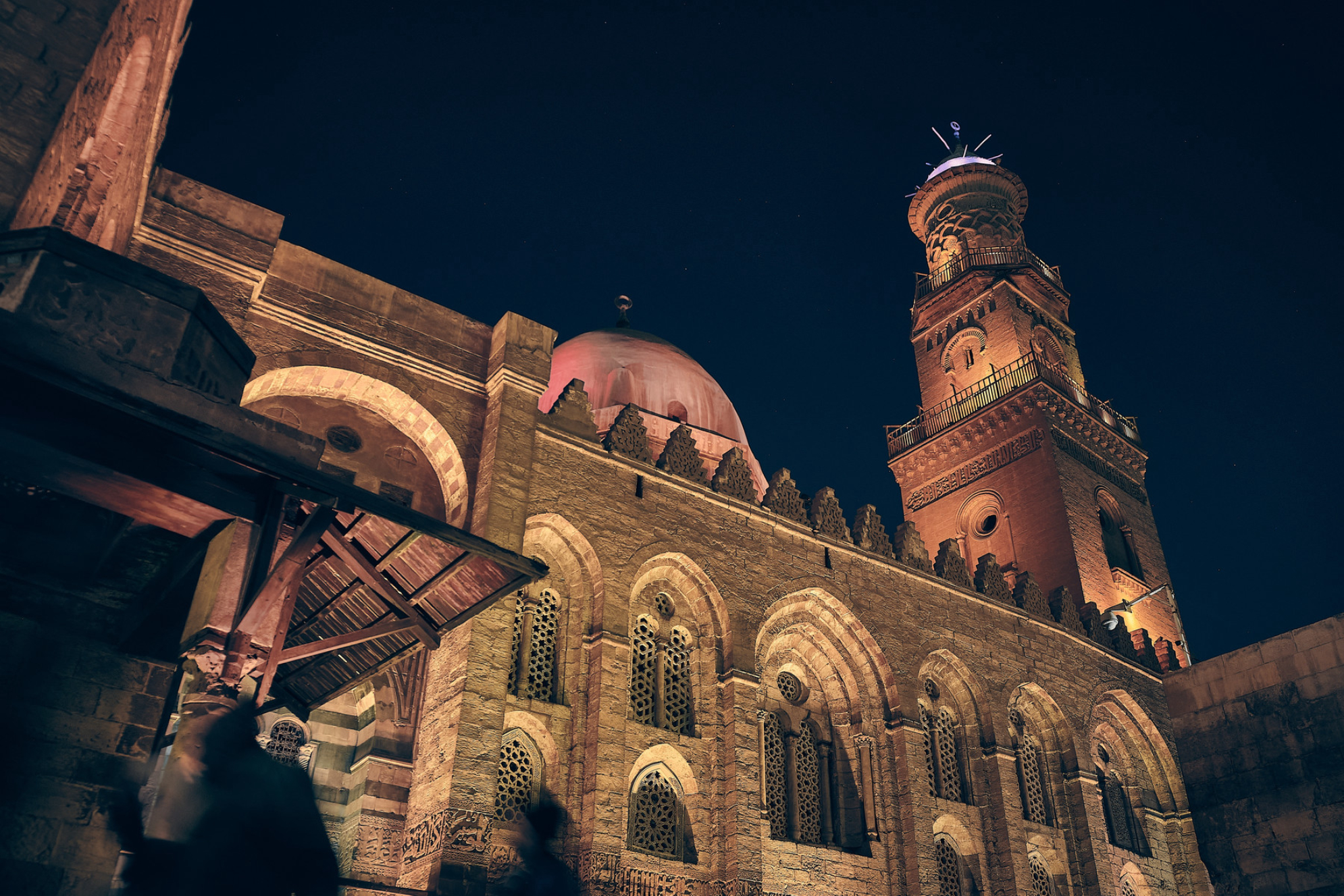 Улицы ночного Каира. Источник: Shutterstock