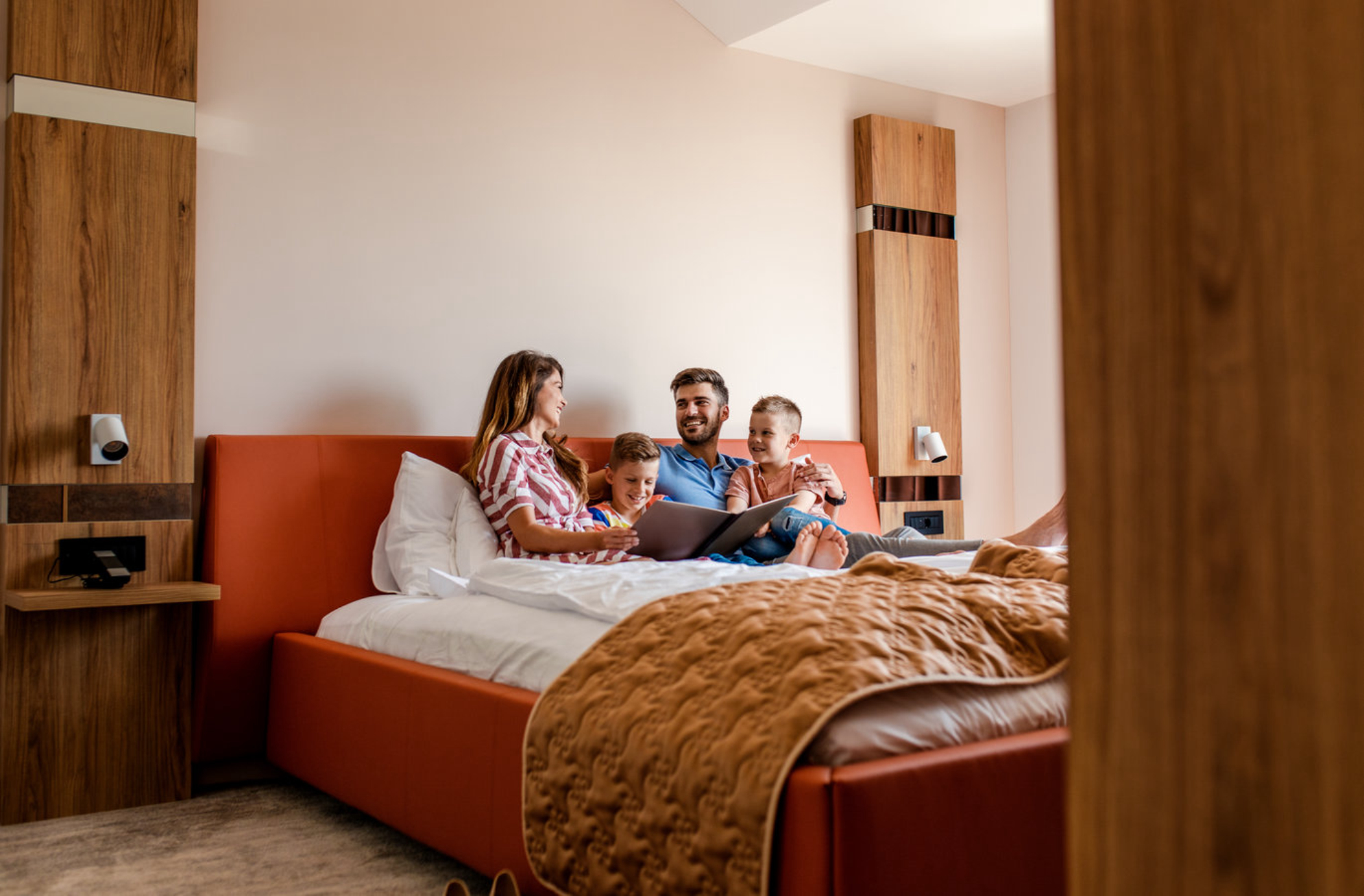 Выбирайте отель для отдыха с детьми с умом. Источник: Shutterstock