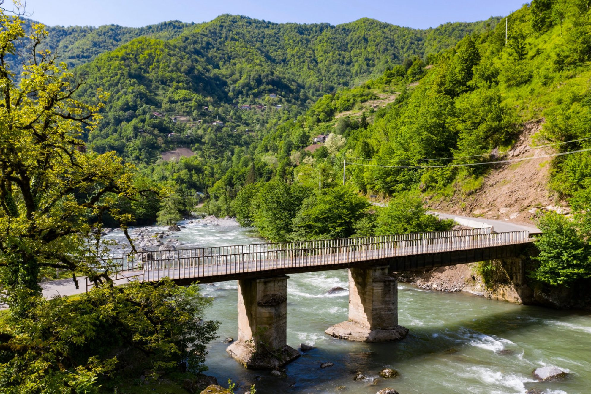Мачахельское ущелье, Грузия. Источник: Shutterstock.com