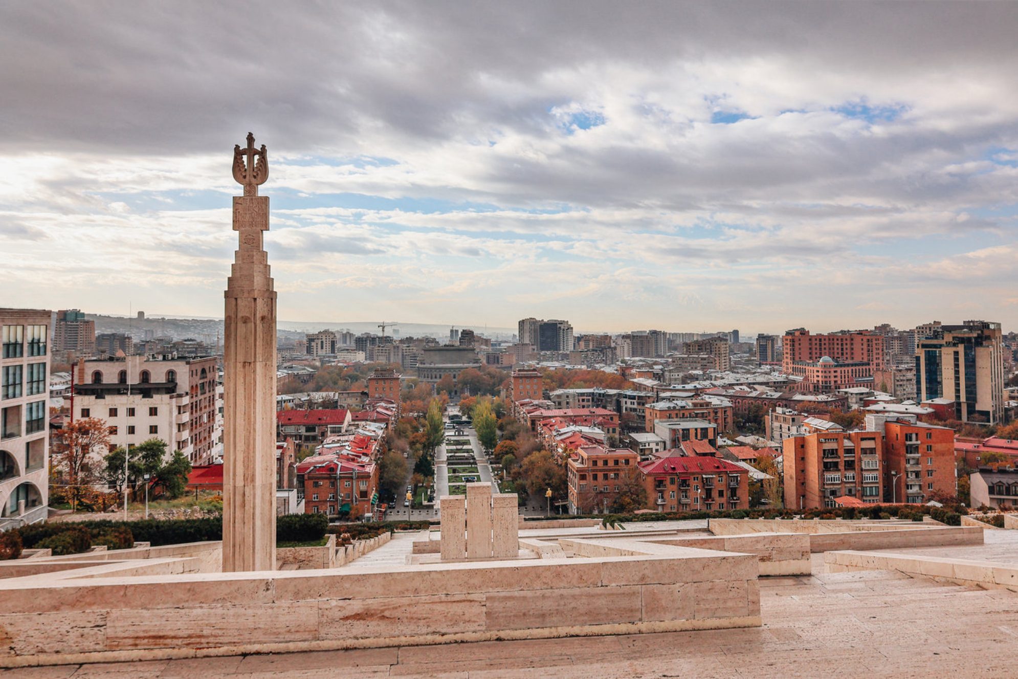 Вид на Ереван с Каскада. shutterstock.com