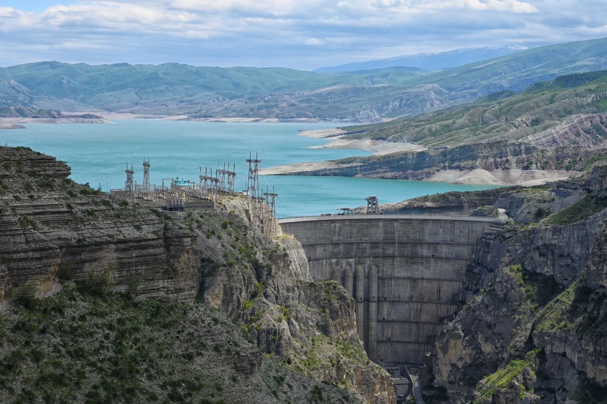 Чиркейское водохранилище, Дагестан. Источник фото: shutterstock.com